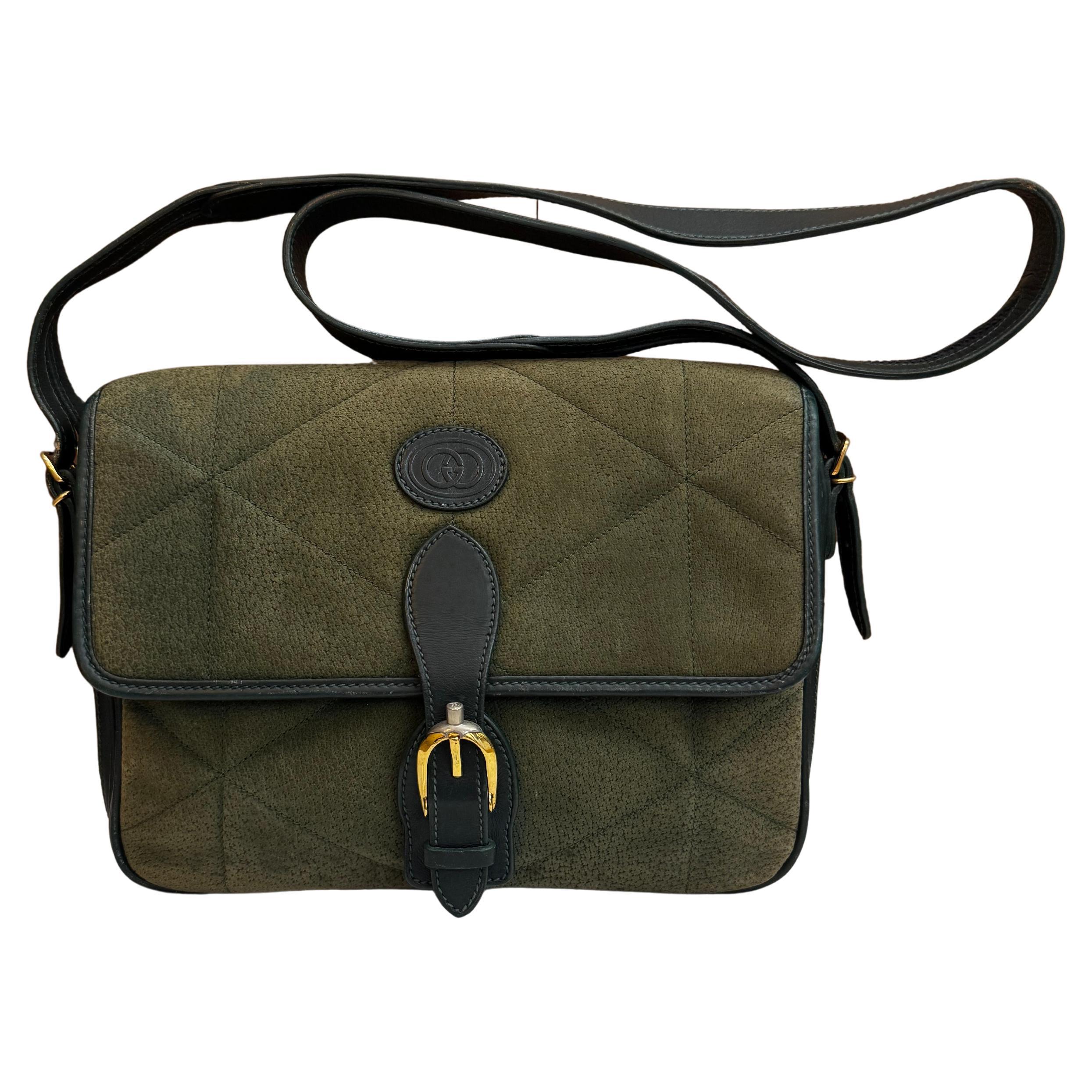 What size is the Gucci Camera bag?