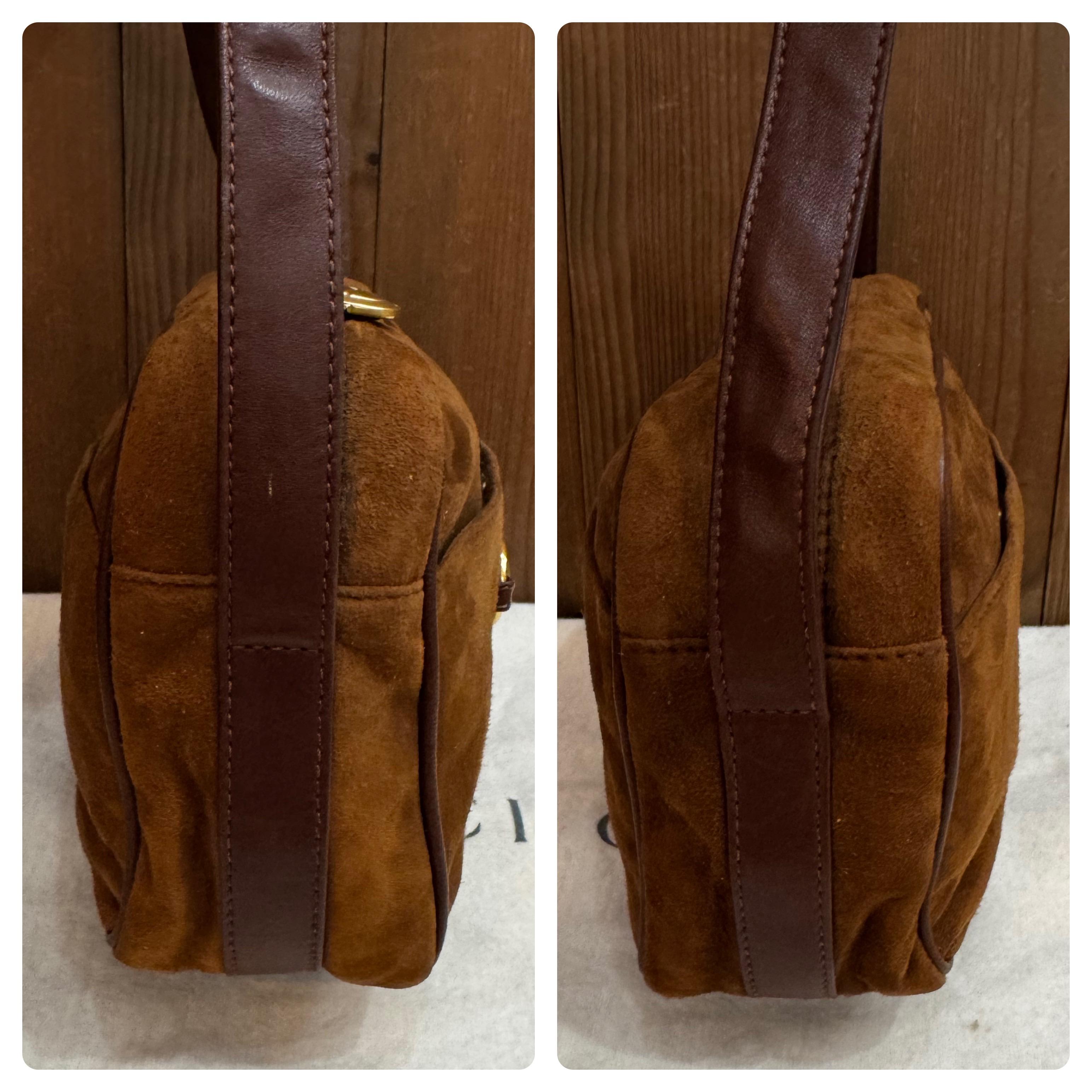 1990s Vintage GUCCI Nubuck Horsebit Camera Bag Brown Small Unisex For Sale 2
