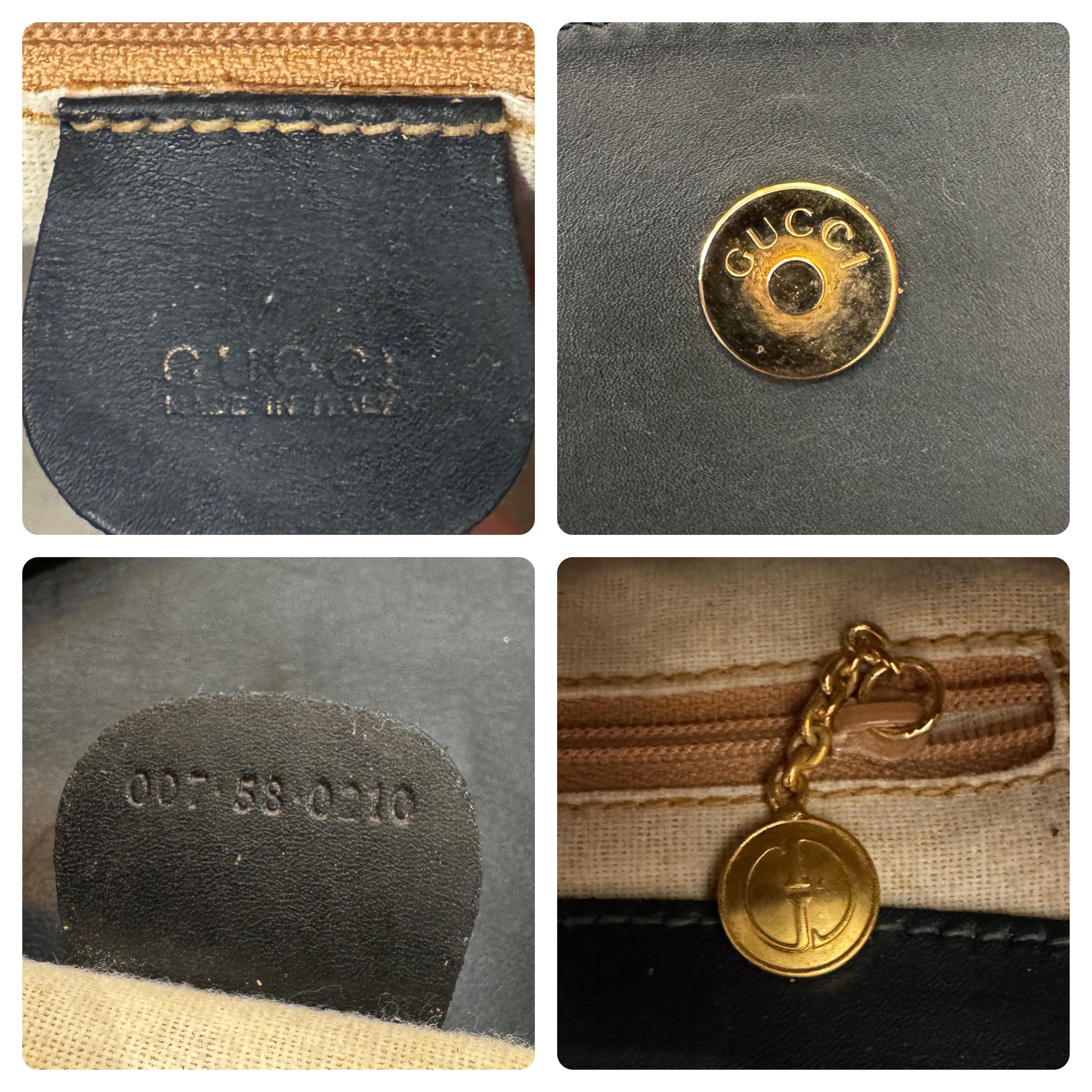 Women's 1990s Vintage GUCCI Nubuck Horsebit Camera Bag Green Unisex