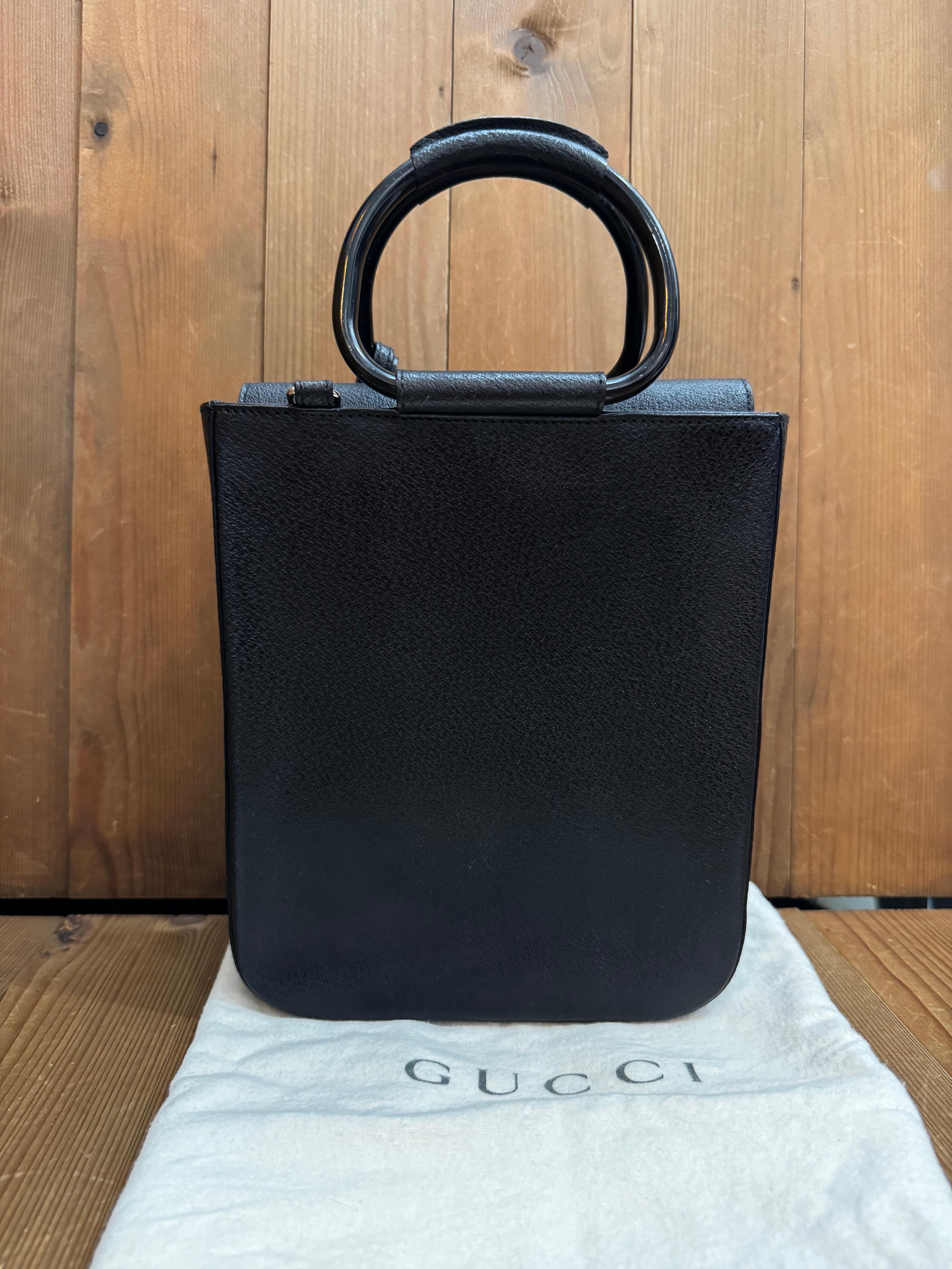 1990s Vintage GUCCI Pigskin Leather Tote Bag Black Small In Good Condition For Sale In Bangkok, TH