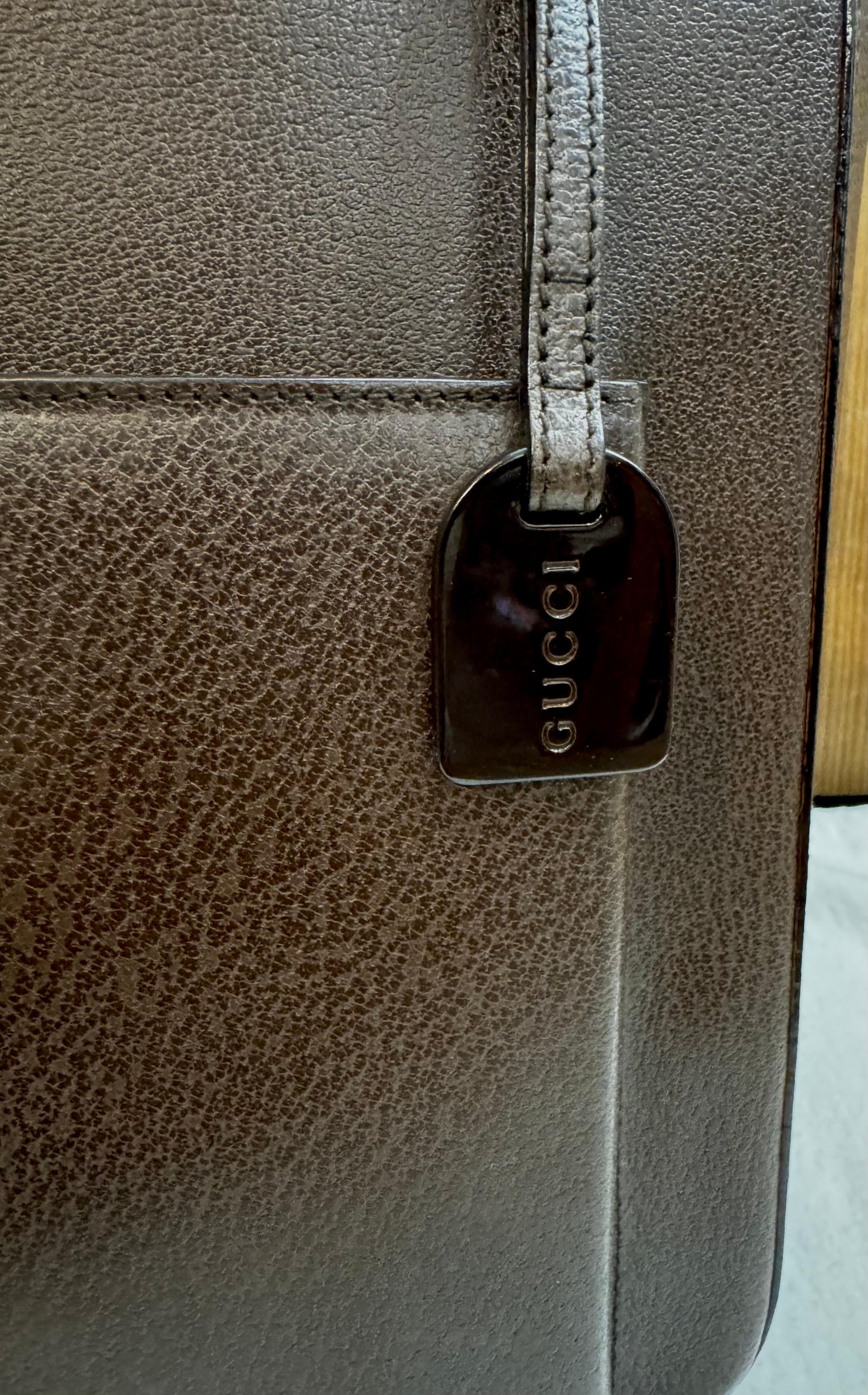 1990s Vintage GUCCI Pigskin Leather Tote Bag Brown Small For Sale 5