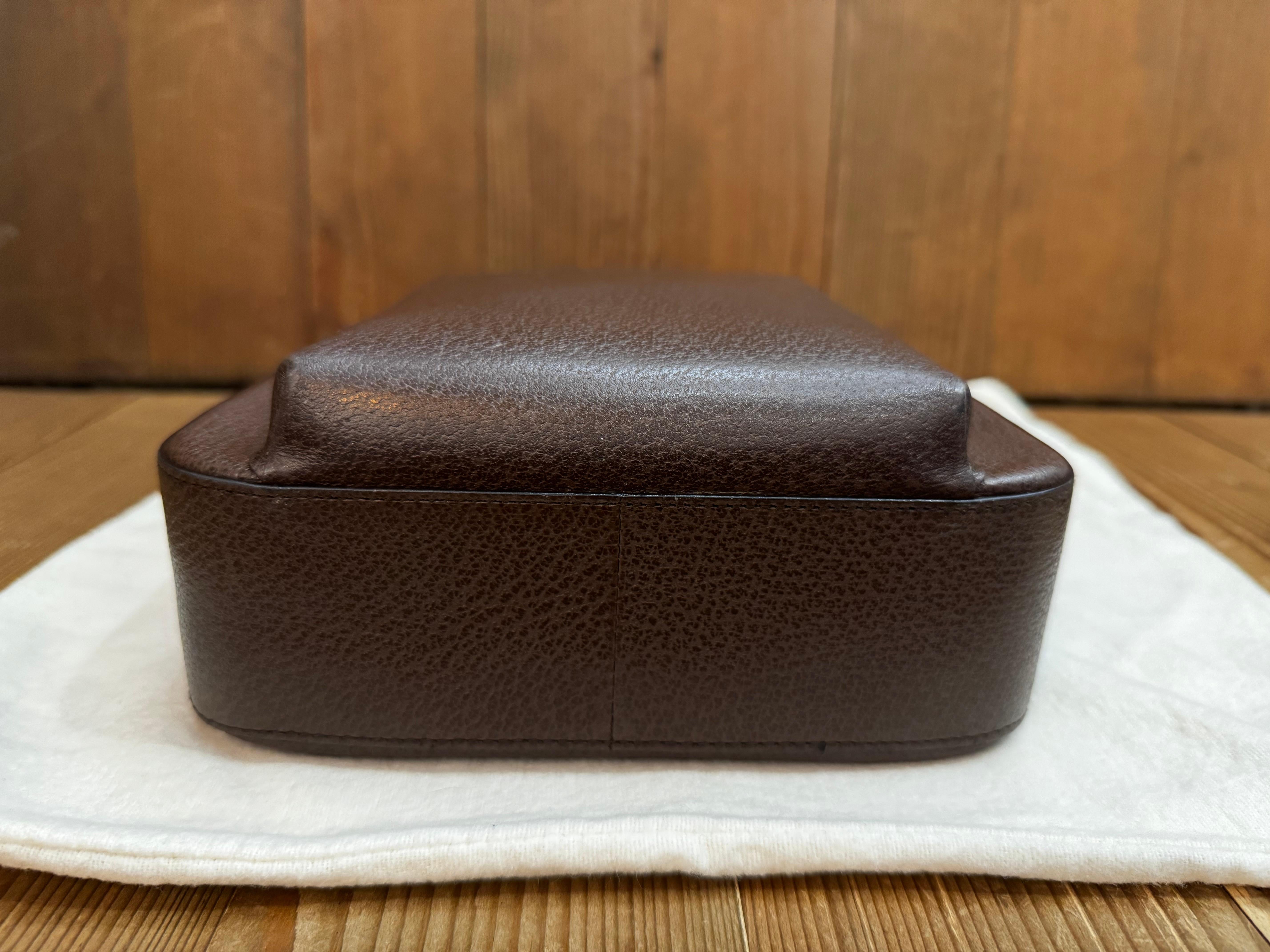1990s Vintage GUCCI Pigskin Leather Tote Bag Brown Small In Good Condition For Sale In Bangkok, TH