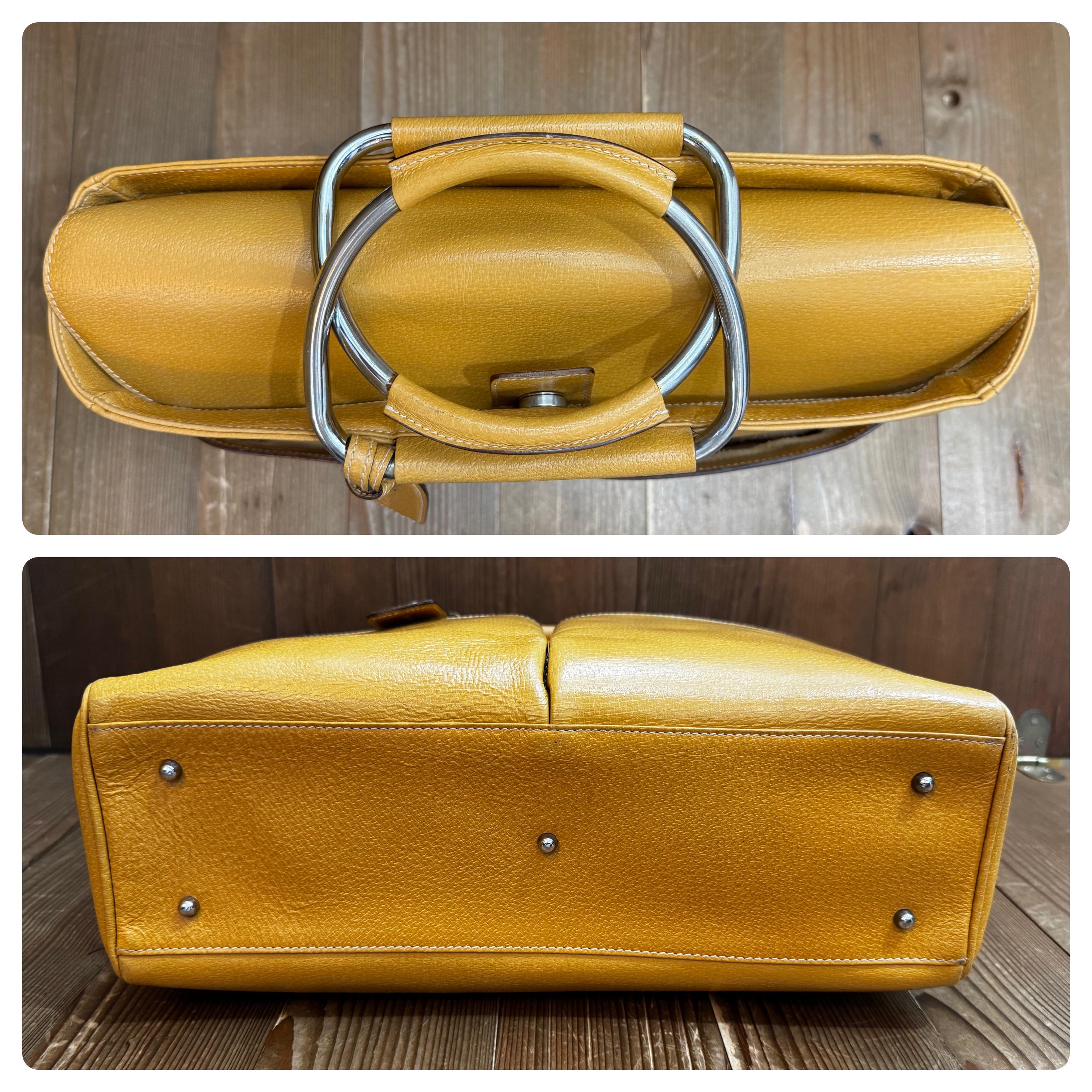 1990s Vintage GUCCI Pigskin Leather Tote Bag Mustard 3