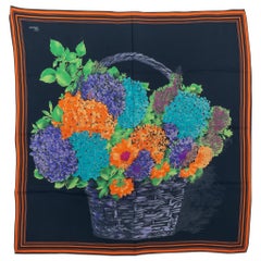 1990
s Vintage Gucci Silk Flower Bouquet Scarf