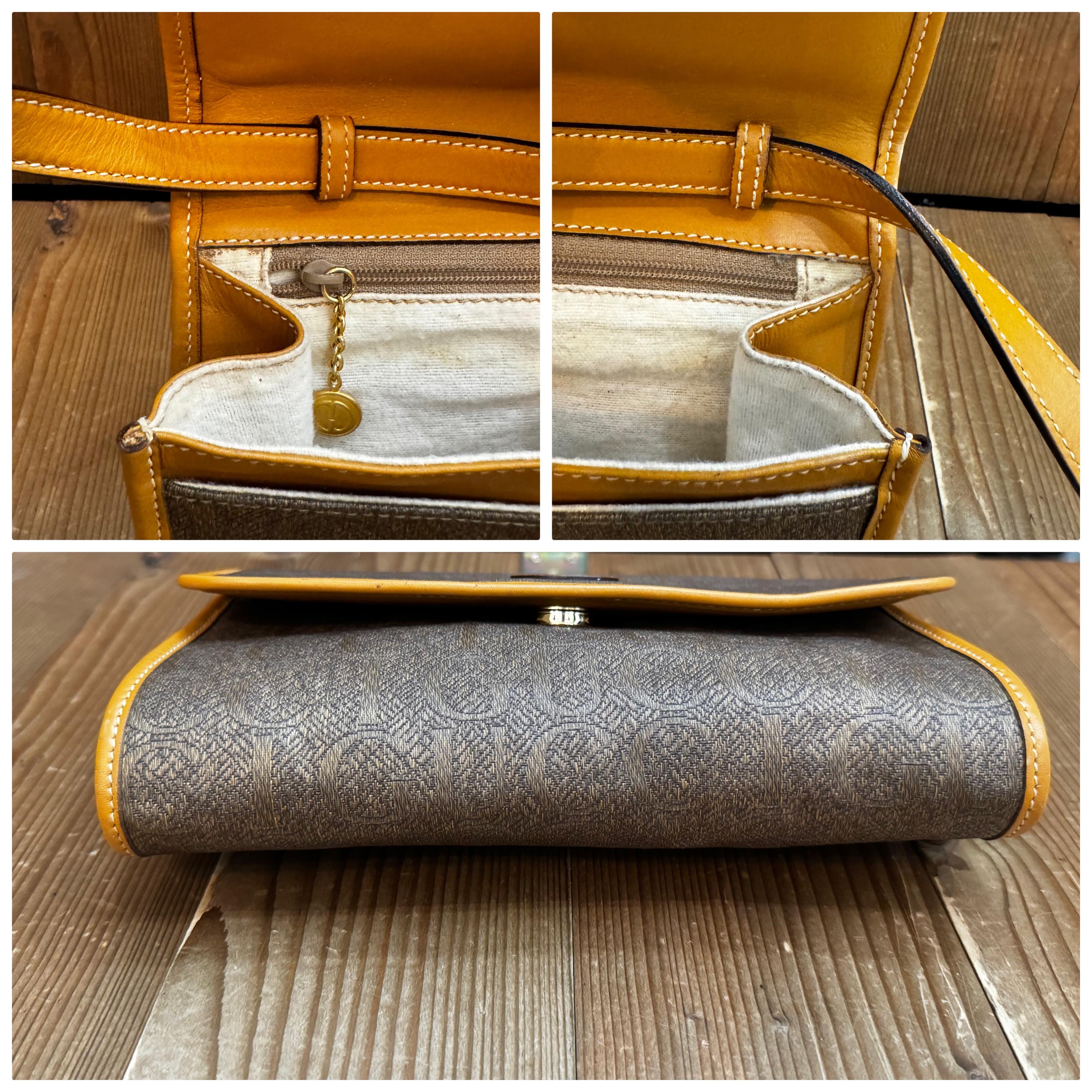 1990 Vintage GUCCI Silk Jacquard Two-Way Mini Crossbody Bag Brown en vente 1