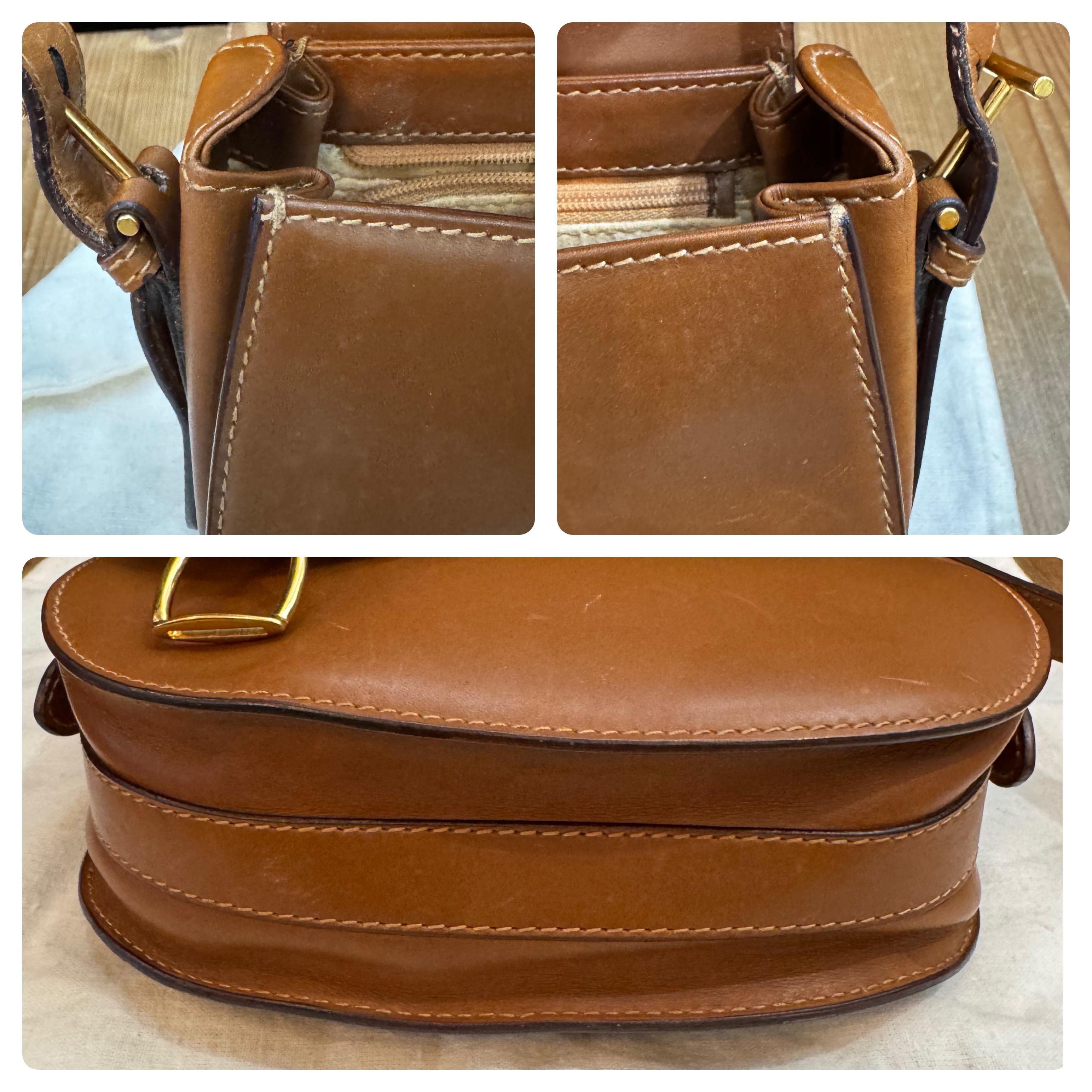 Femenino o masculino 1990s Vintage GUCCI Pequeño Bolso Crossbody de piel de becerro ecuestre Marrón