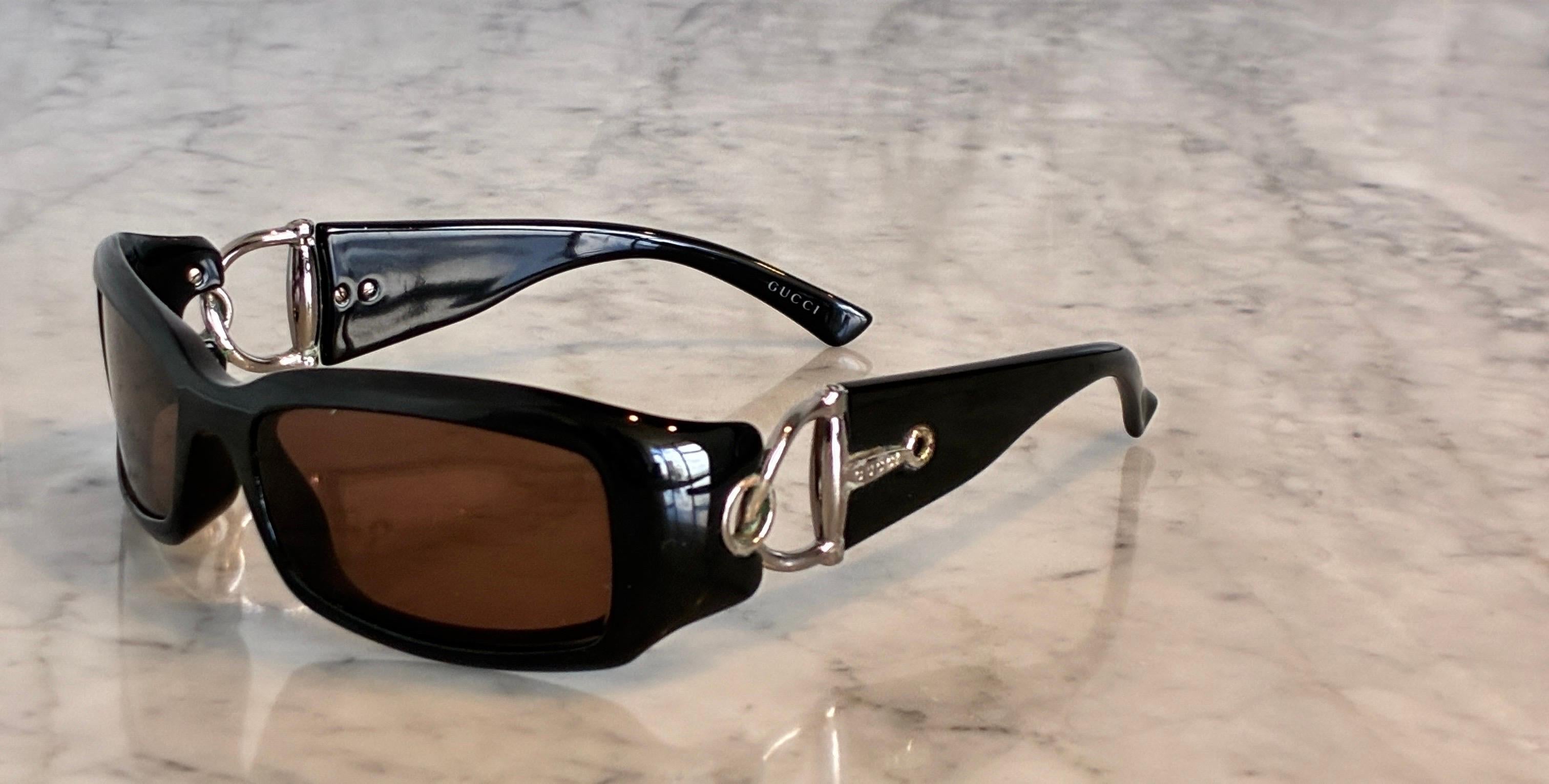 1990s vintage gucci sunglasses gg2943/s For Sale at 1stDibs