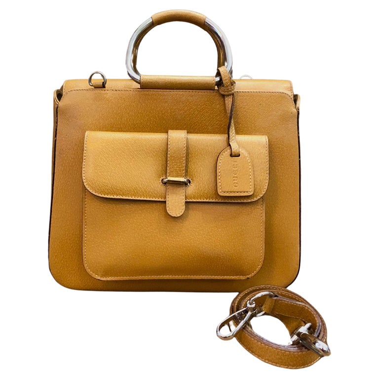 1990s Vintage GUCCI Two-Way Leather Crossbody Bag Mustard Medium For Sale  at 1stDibs