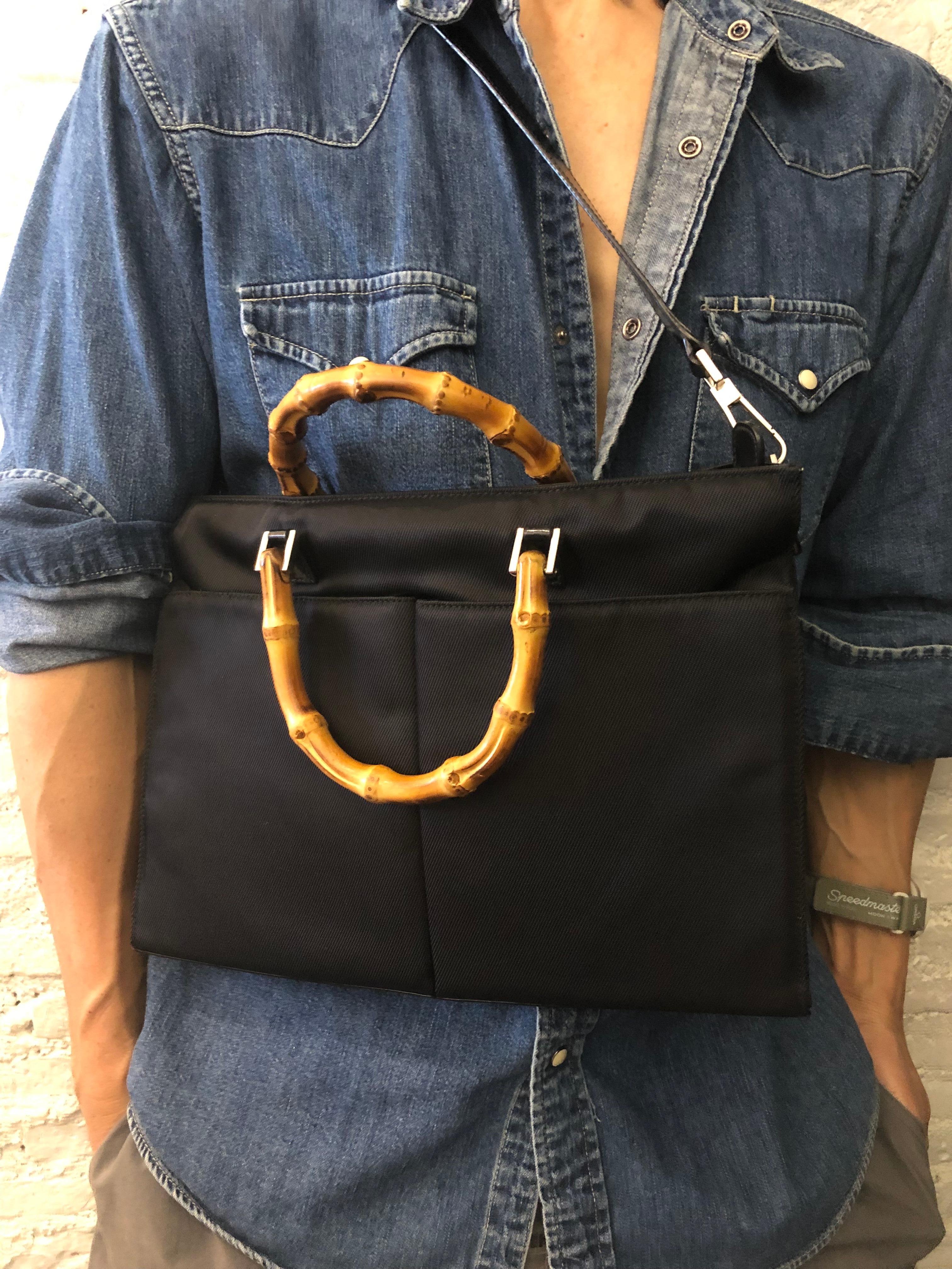 1990s Vintage GUCCI Nylon Bamboo Two-Way Briefcase Document Handbag Small Black In Good Condition For Sale In Bangkok, TH