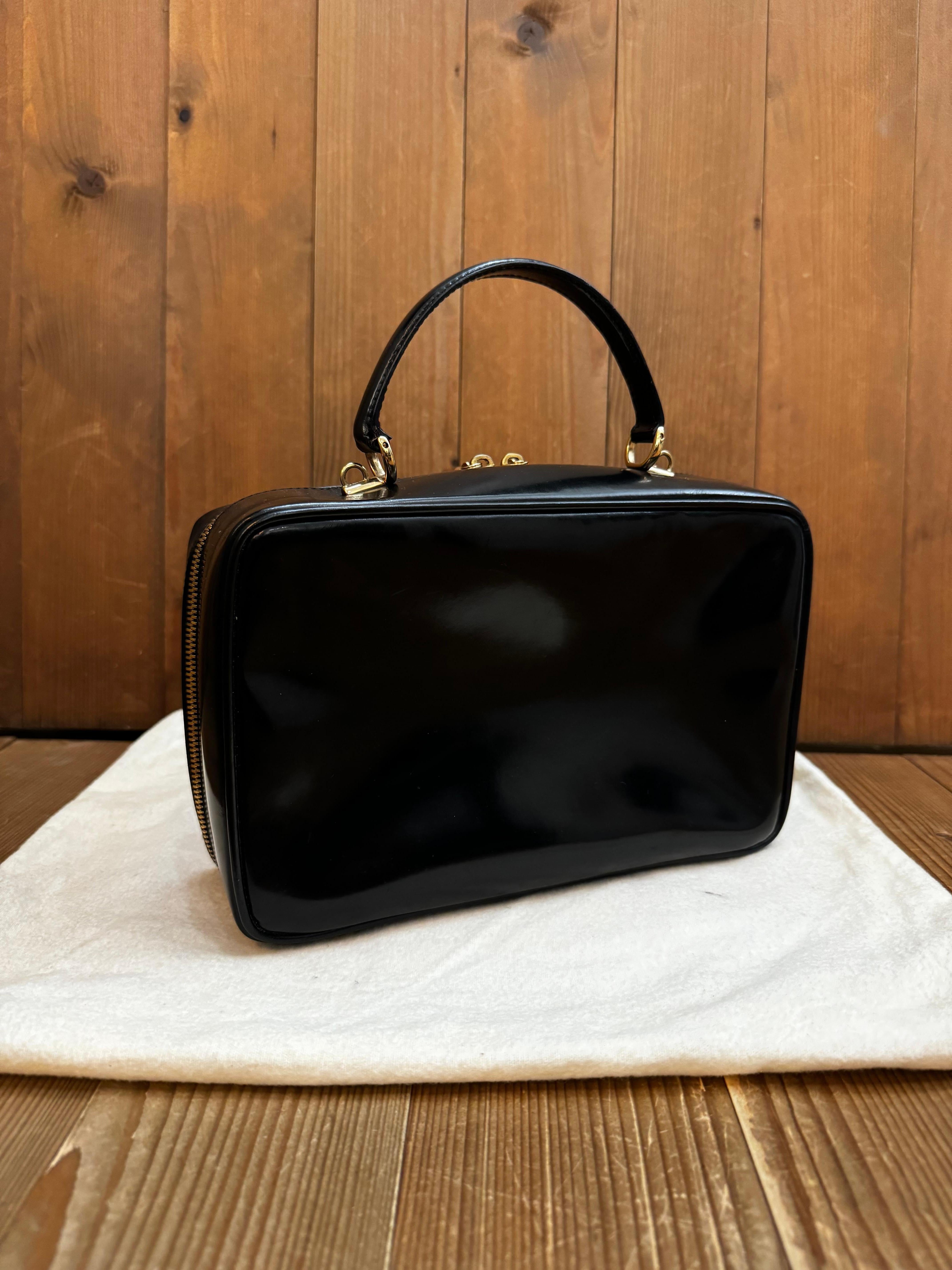  1990 Vintage GUCCI Petit Vanity Case Sac à main Cuir poli Noir Pour femmes 