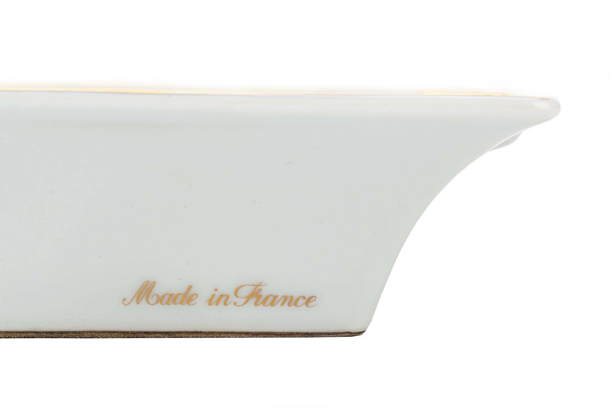 1990er Vintage Hermes Aschenbecher aus Porzellan mit Jagdhundmotiv (Grau)