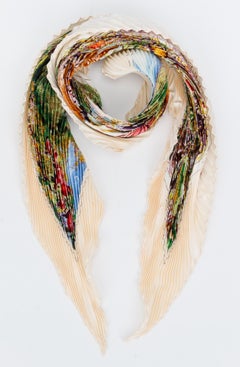1990's Vintage Hermès Madison Avenue Plissé Scarf