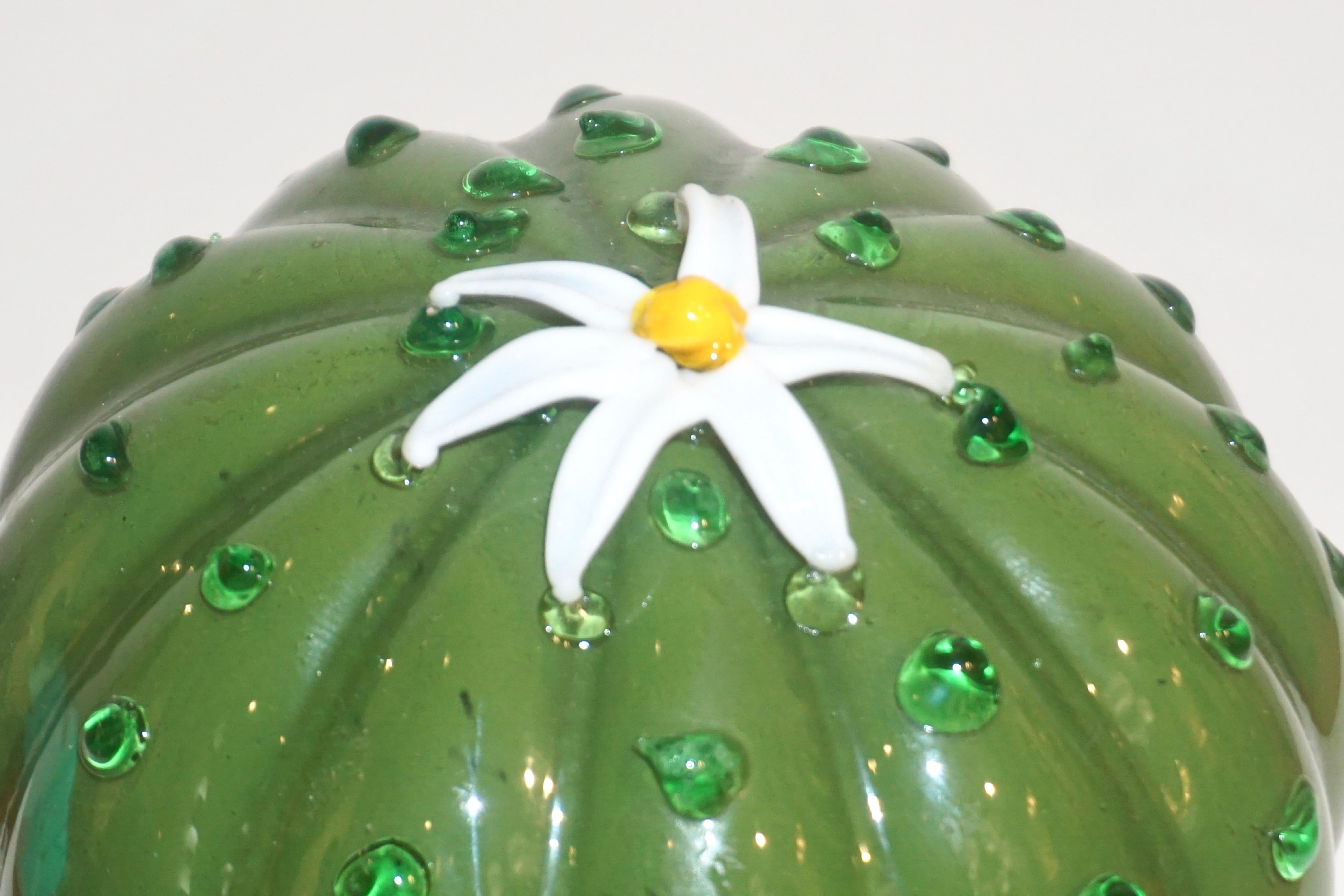 Hand-Crafted 1990s Vintage Italian Green Murano Glass Small Cactus Plant with White Flower