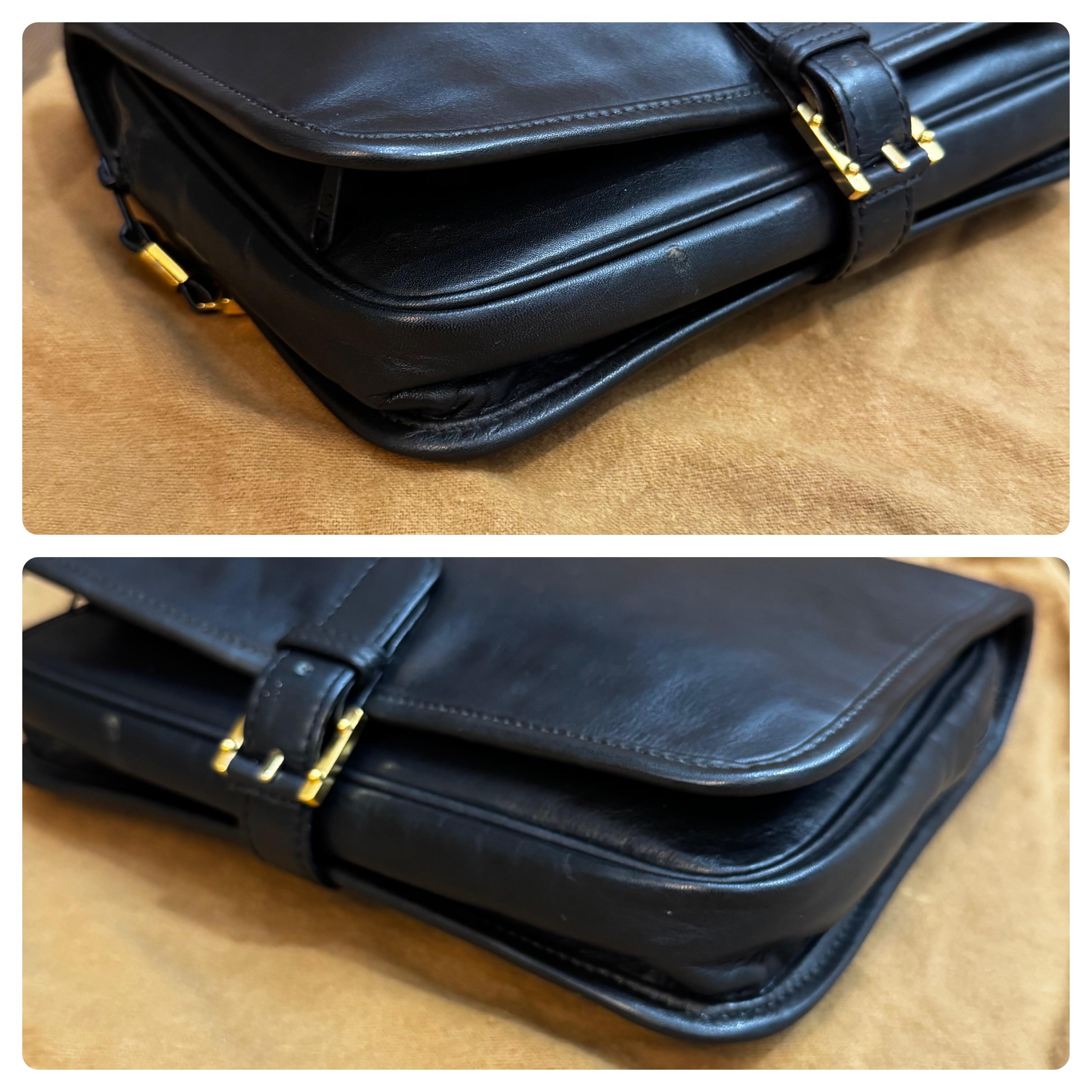 1990 Vintage LOEWE Pochette à deux volets en cuir de veau Noir en vente 2