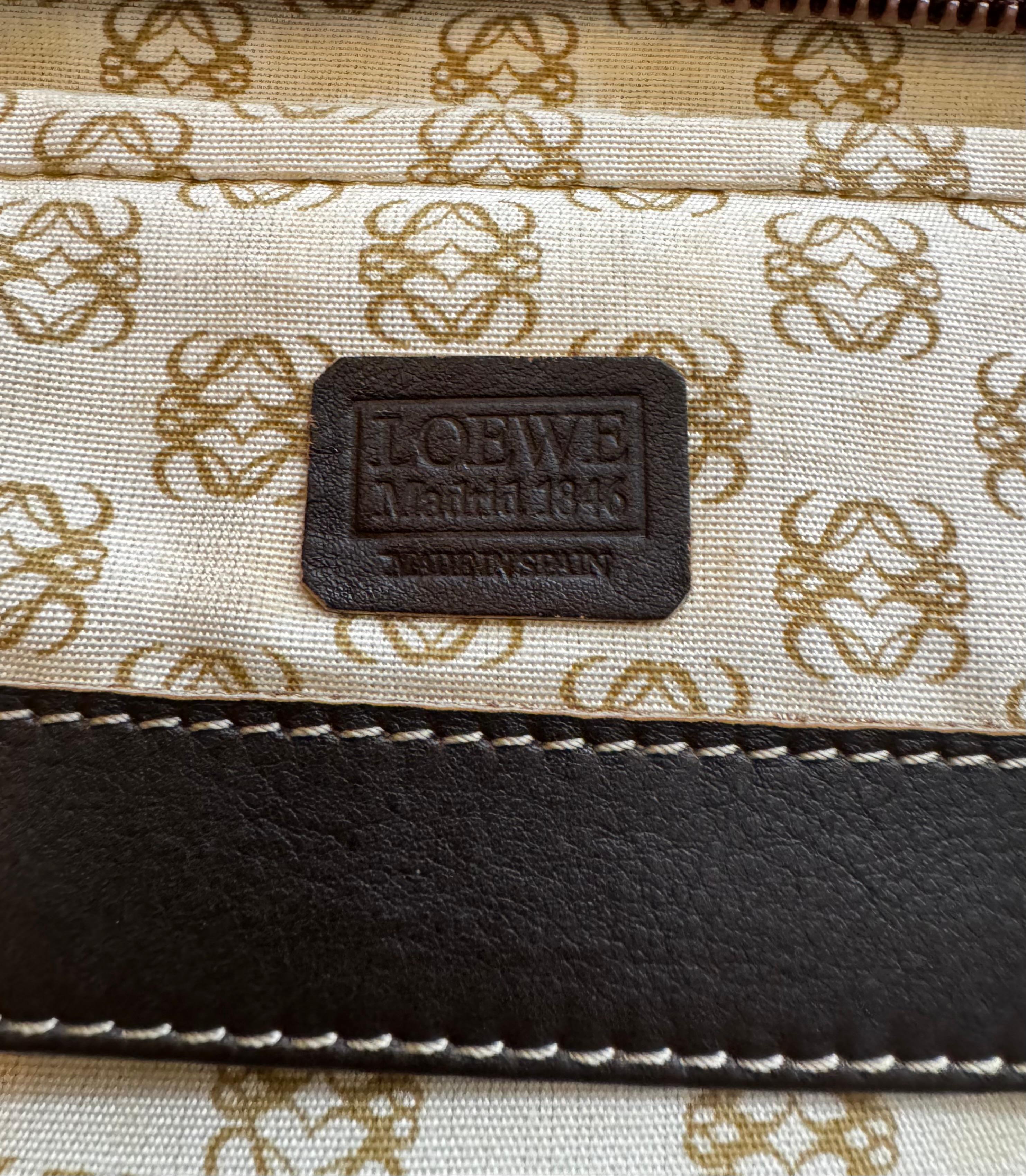 1990s Vintage LOEWE Softsided Suede Suitcase 50 Unisex Brown 9