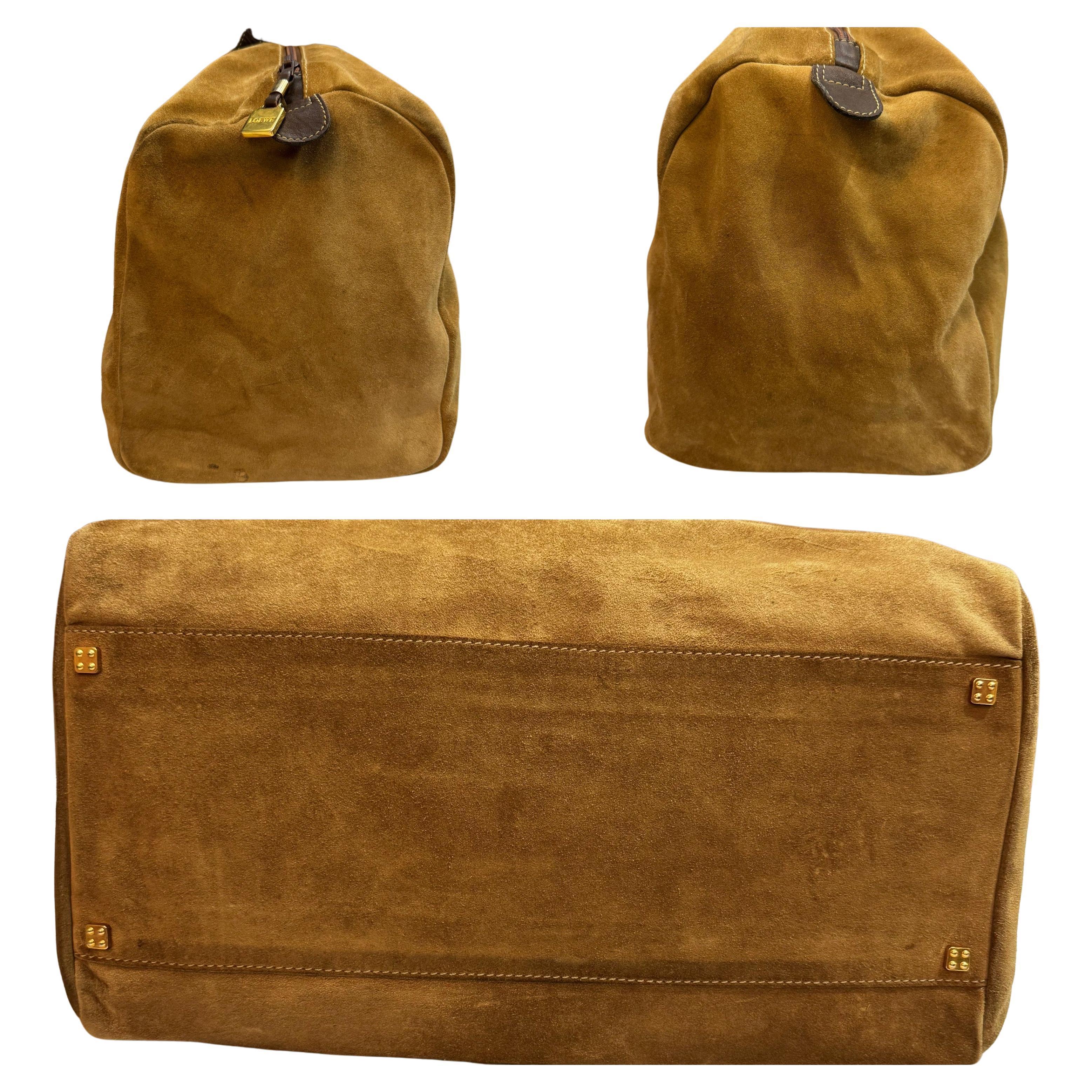 Marron 1990s Vintage LOEWE Suede Anagram Boston Bag 40 Brown en vente