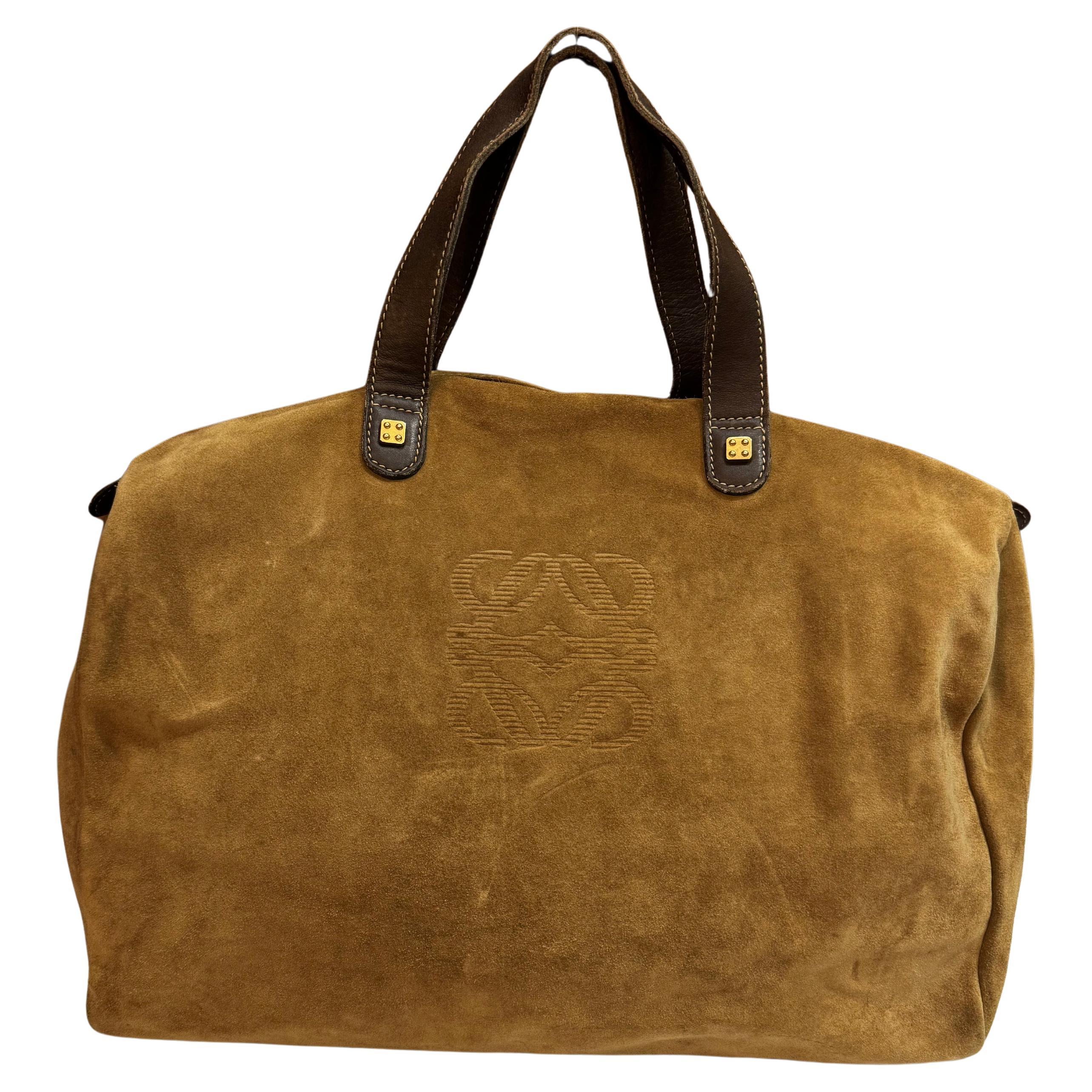 1990s Vintage LOEWE Suede Anagram Boston Bag 40 Brown en vente