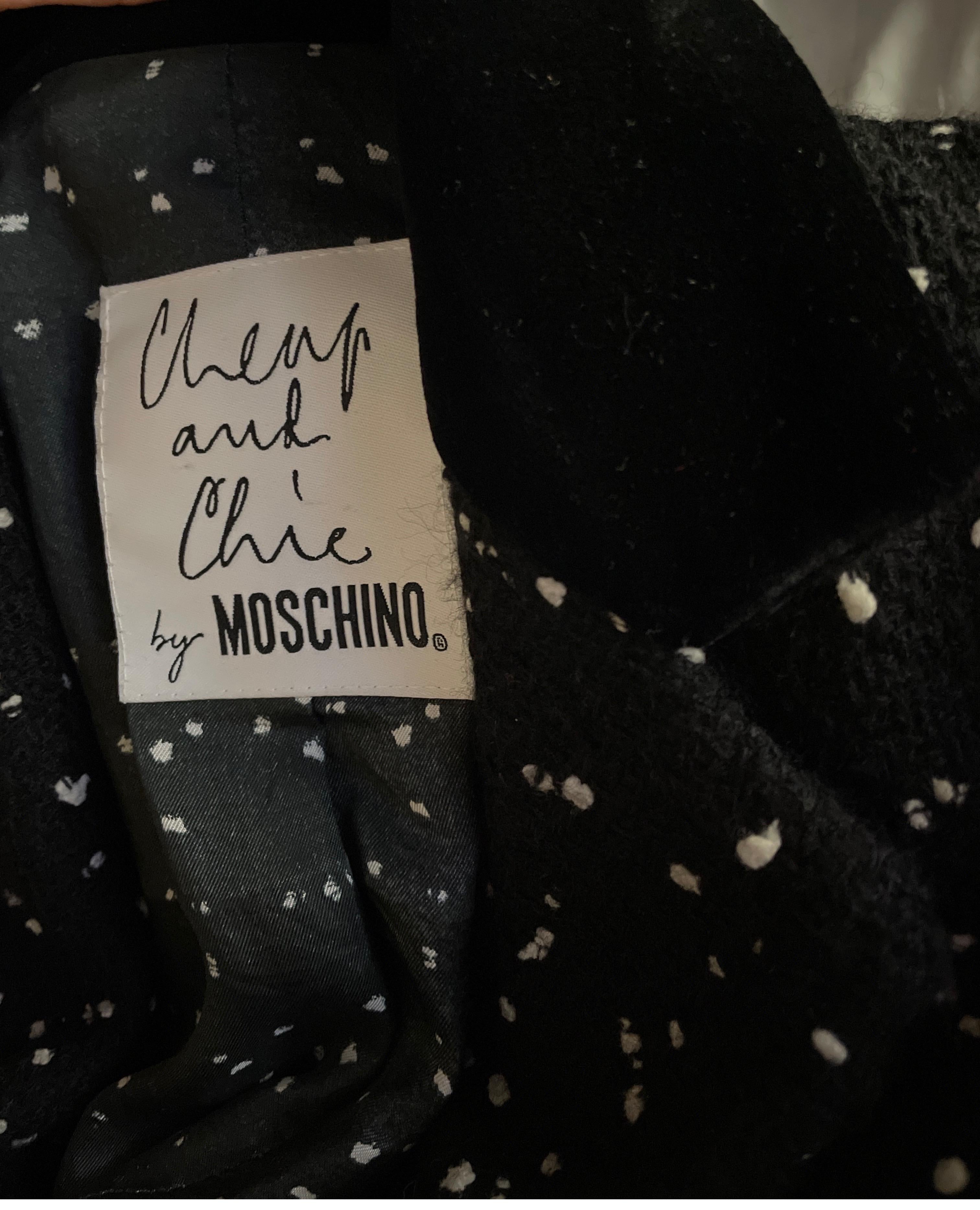 1990s vintage Moschino cashmere coat In Good Condition For Sale In LAGNY-SUR-MARNE, FR