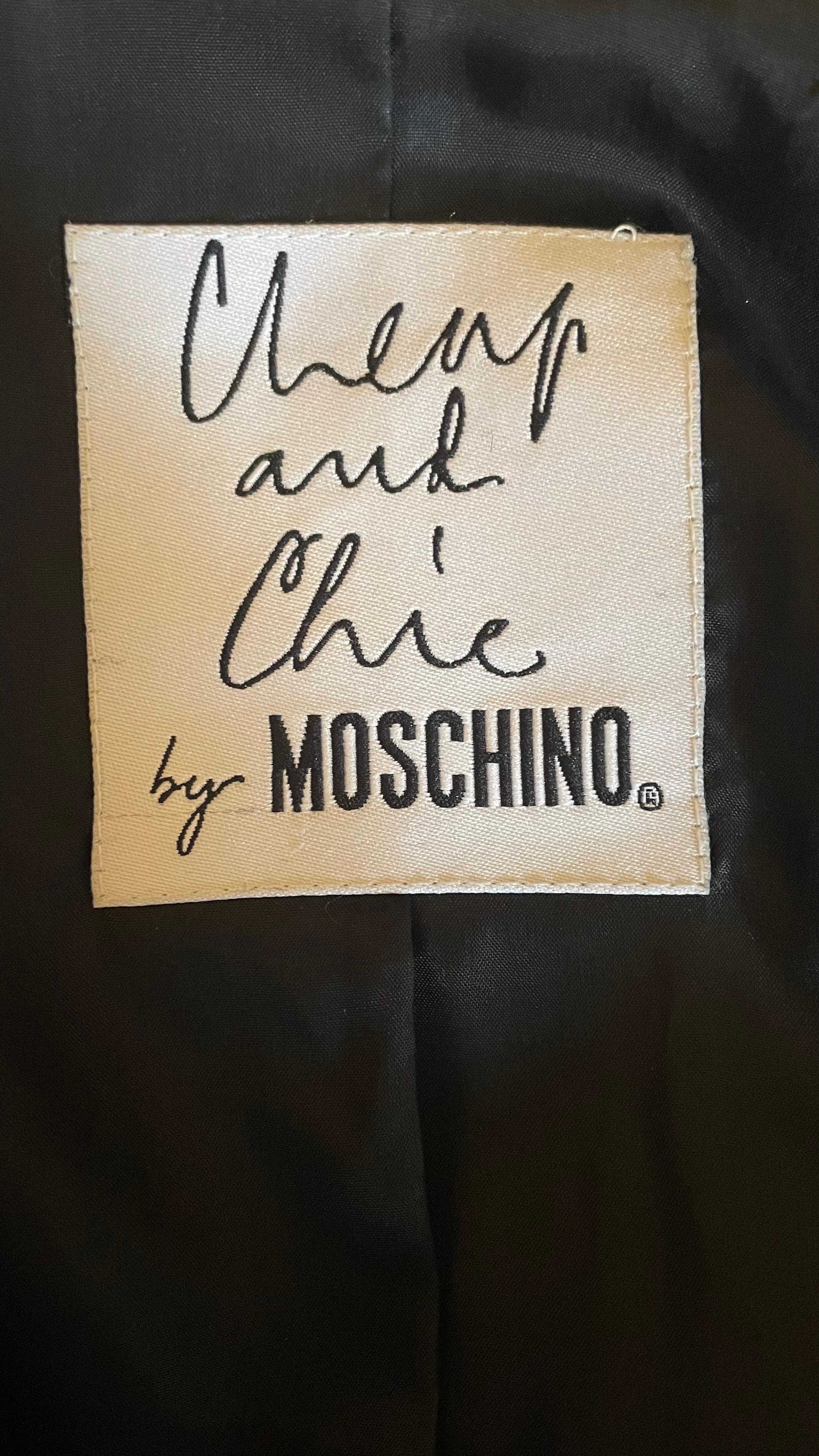 1990s Vintage Moschino Cheap & chic blazer jacket For Sale 2