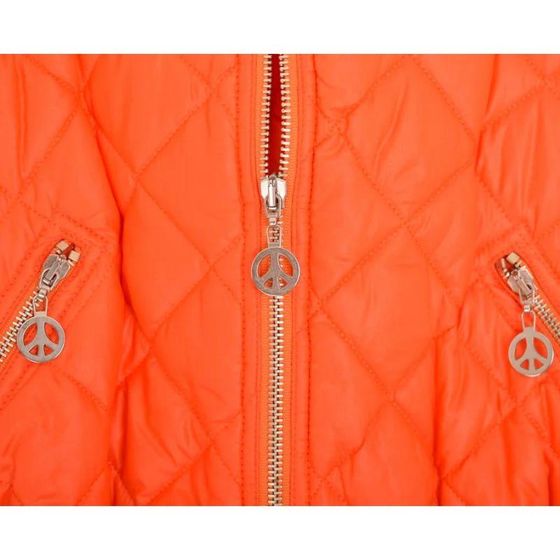 Rouge 1990's Vintage Moschino Cropped Quilted Orange Bomber Jacket Gilet Vest en vente