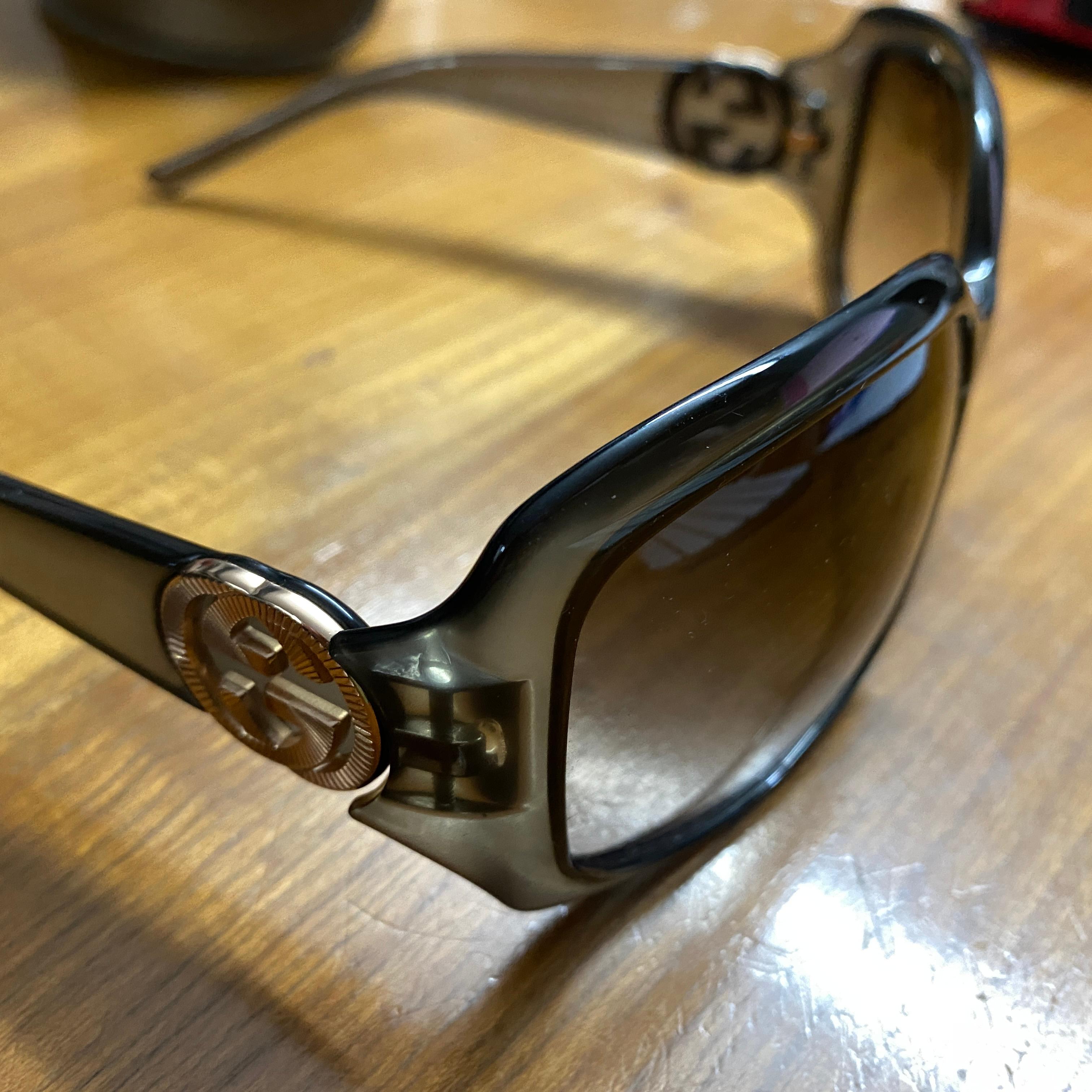 1990s Vintage Oversized Italian Sunglasses by Gucci 5
