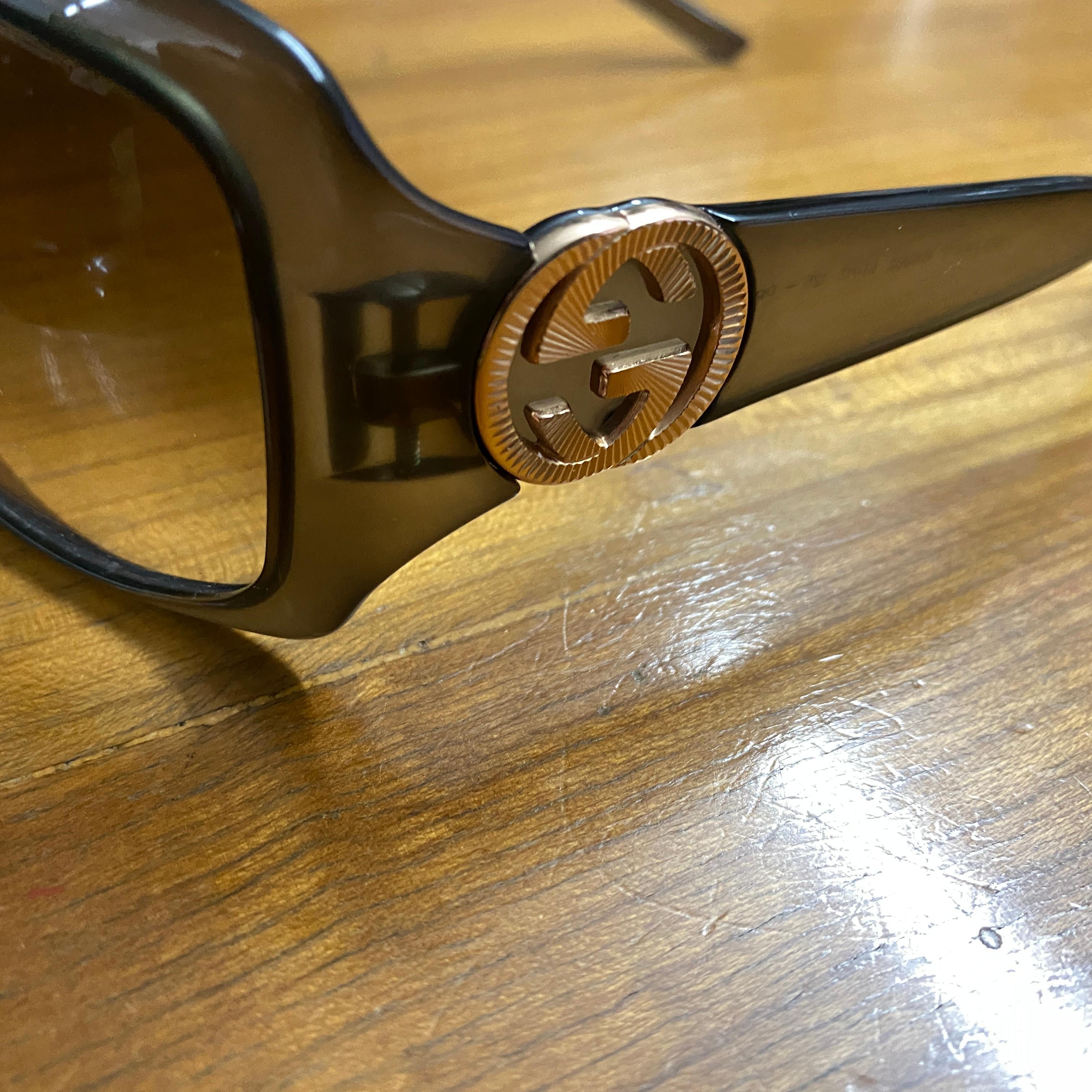 Occhiali gucci falsi 2025