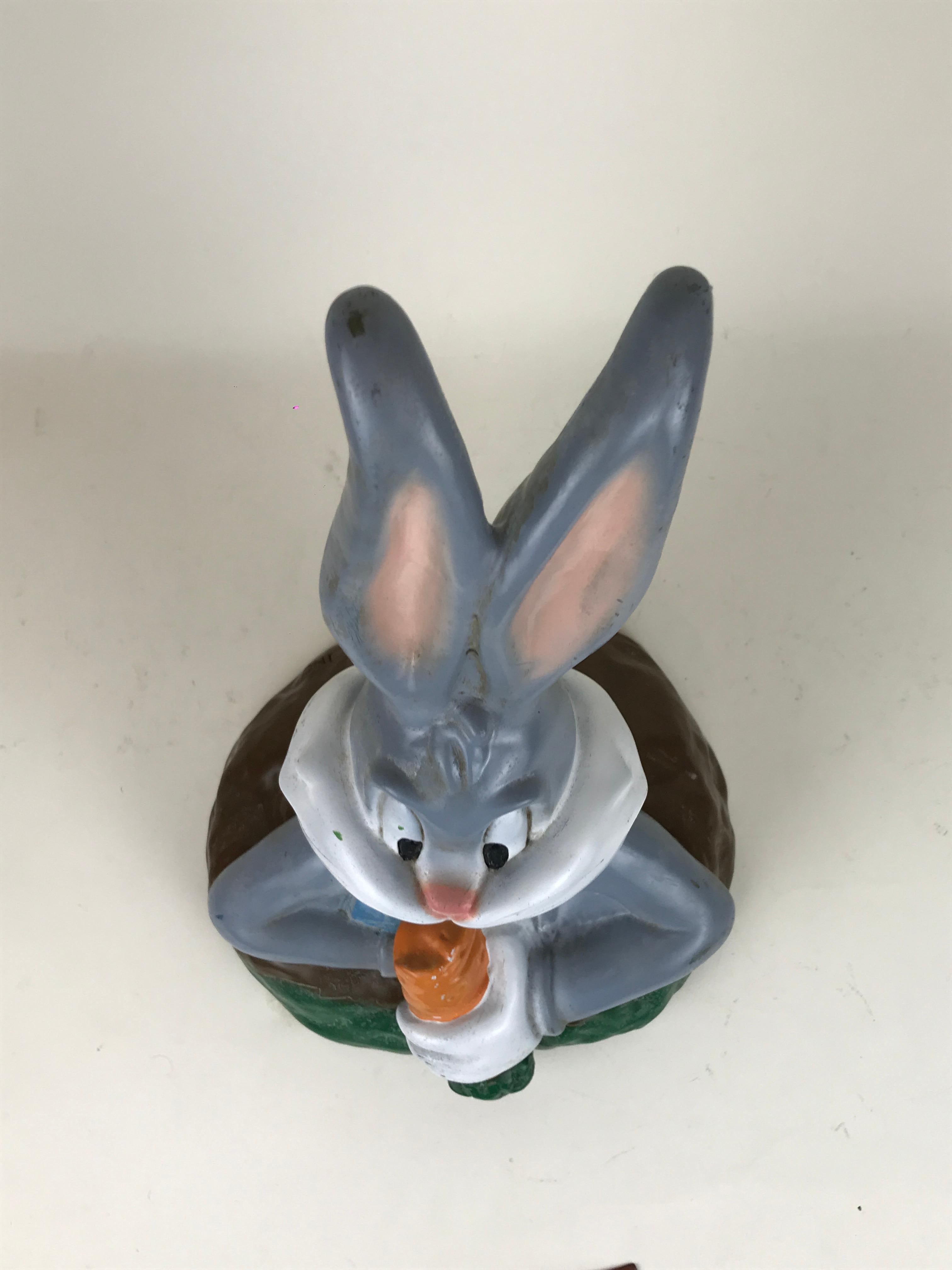 1990s Vintage Plastic Sculpture of Warner Bros' Bugs Bunny Eating a Carrot  For Sale 2