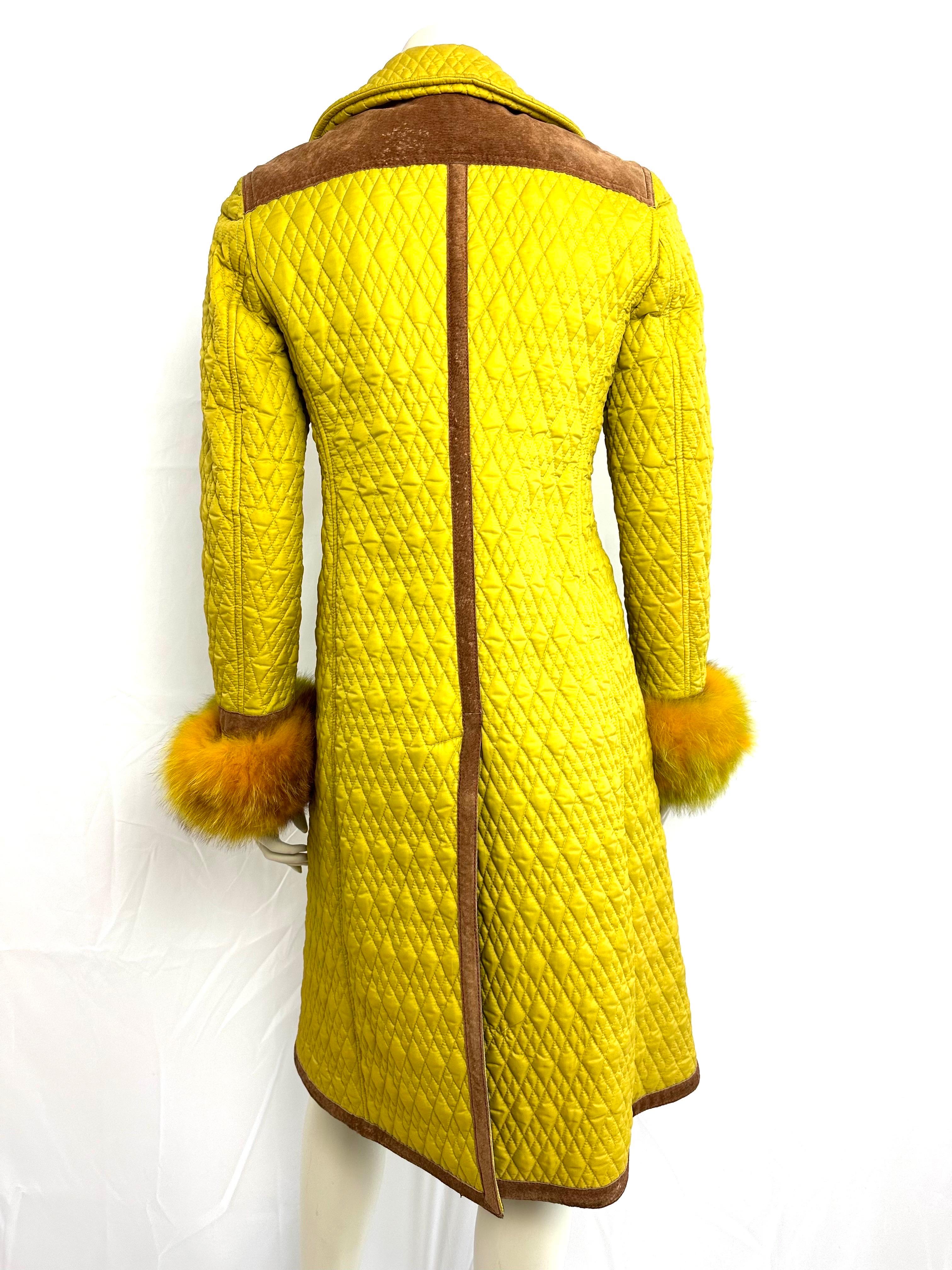 Women's 1990's vintage quilted coat
Philosophy di Alberta Ferretti For Sale