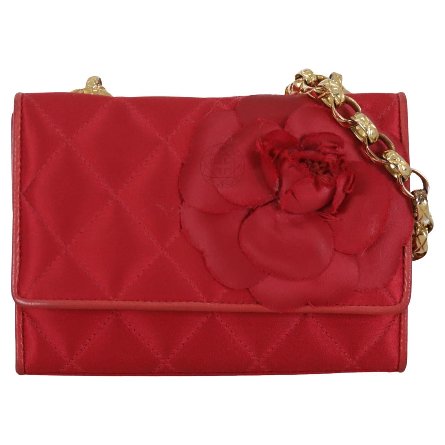 1990s Vintage Red Satin Quilted Camellia Mini Crossbody Bag For Sale
