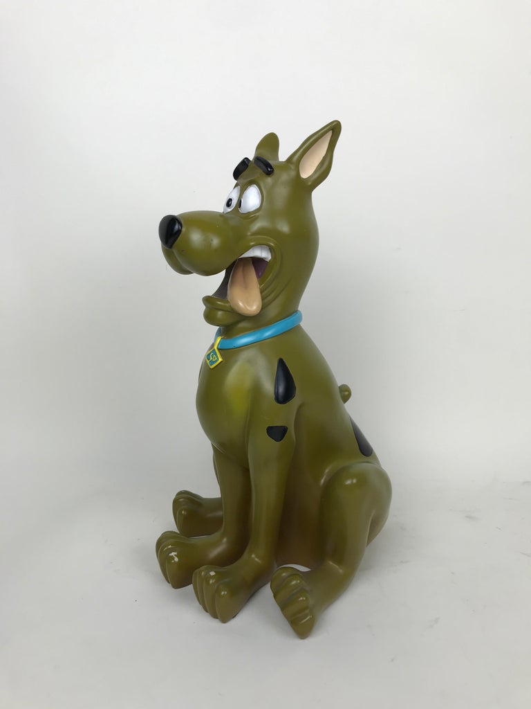 1990s Vintage Resin Hanna-Barbera Scooby-Doo Statue by Warner Bros ...