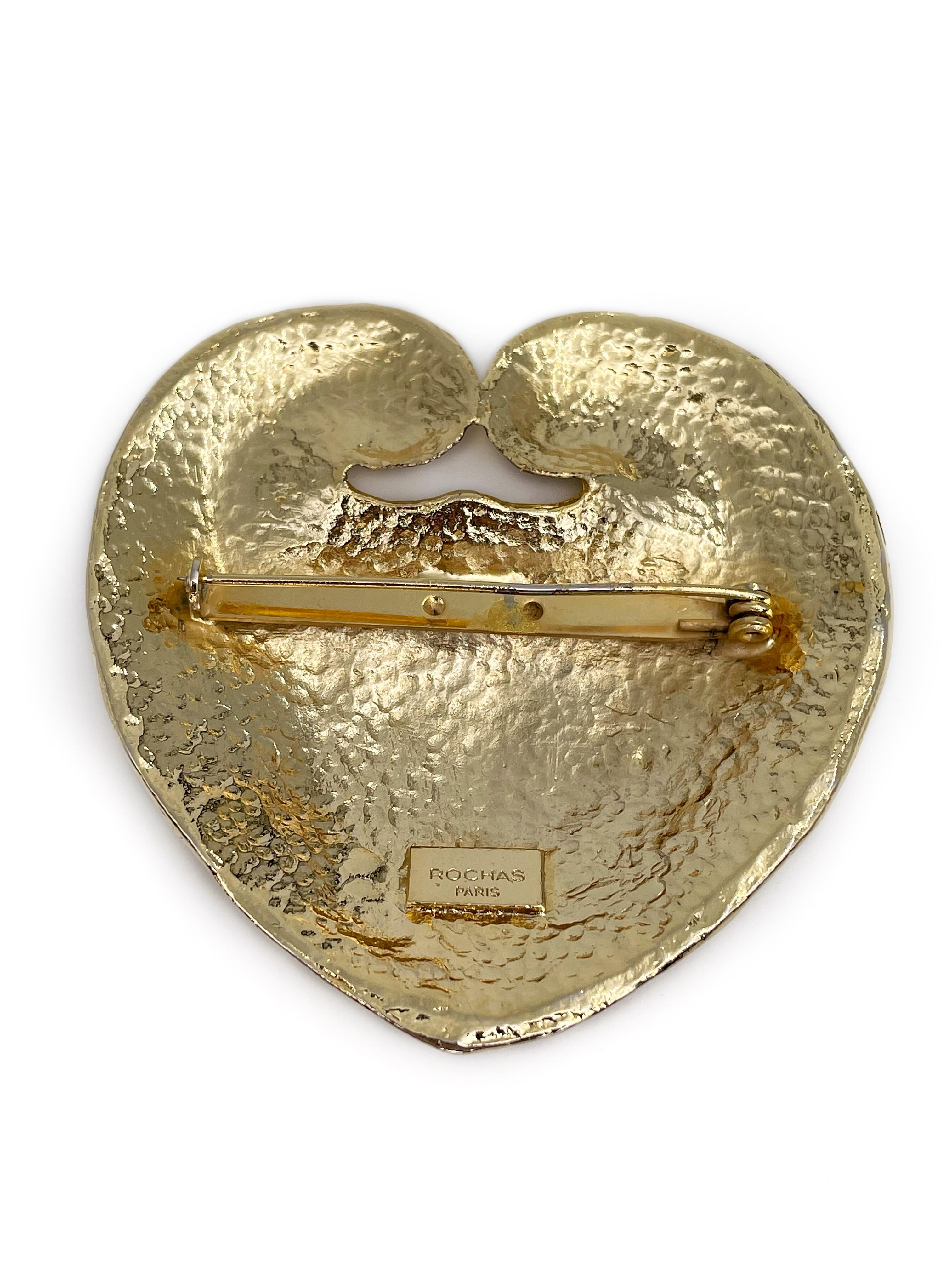 1990s Vintage Rochas Gold Tone Large Heart Pin Brooch In Good Condition For Sale In Vilnius, LT