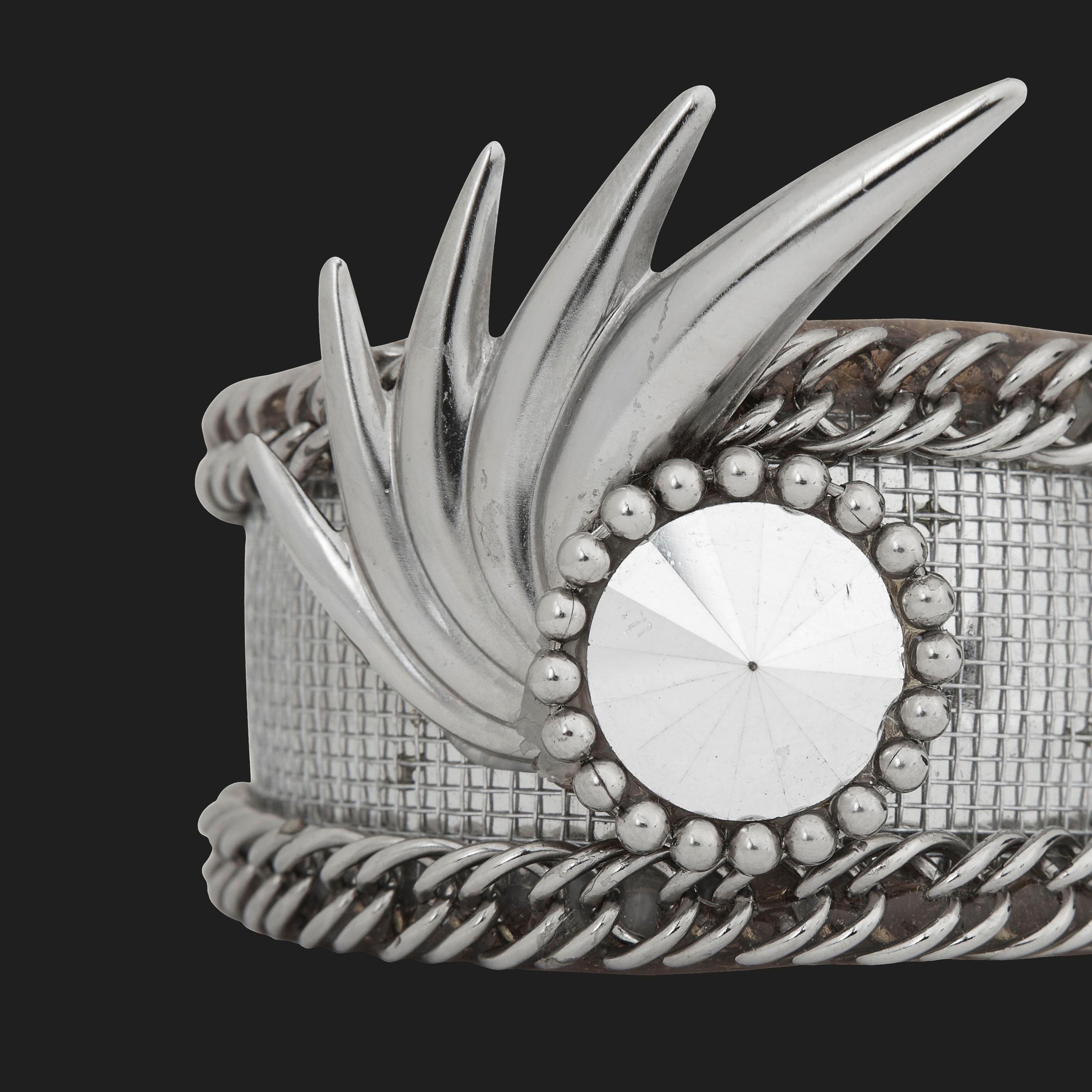 Women's 1990s Vintage Bracelet - Silver Mesh & Chunky Chain Detail  For Sale