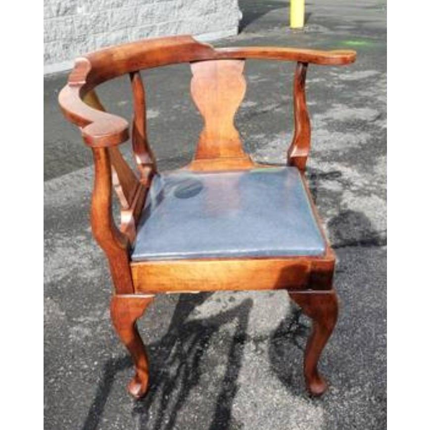 Mid-Century Modern 1990s Vintage Solid Mahogany Corner Chair