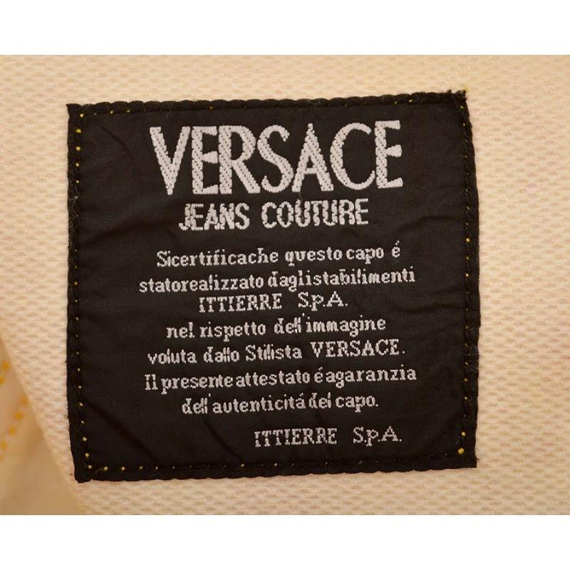 1990er Vintage Versace Jeanshose mit hoher Taille und gelbem Gänseblümchen-Blumenmuster im Angebot 4