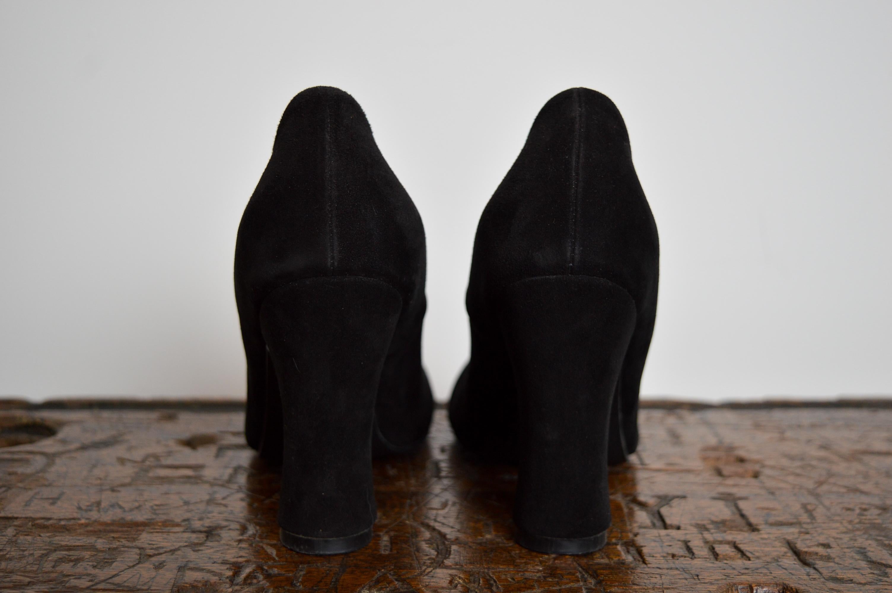 1990's Vintage Vivienne Westwood black suede Animal toe high heels court shoes 6