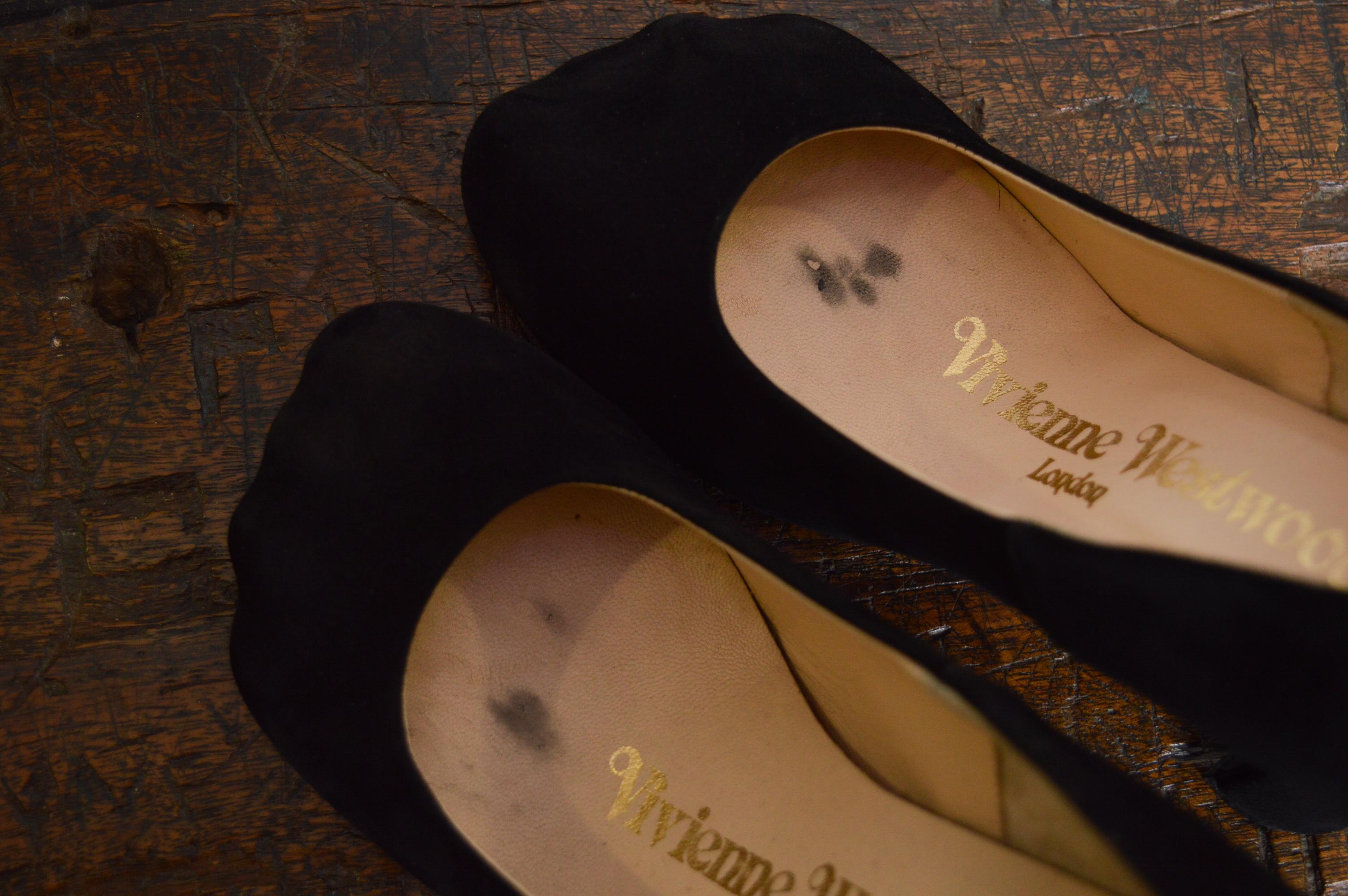 1990's Vintage Vivienne Westwood black suede Animal toe high heels court shoes 8