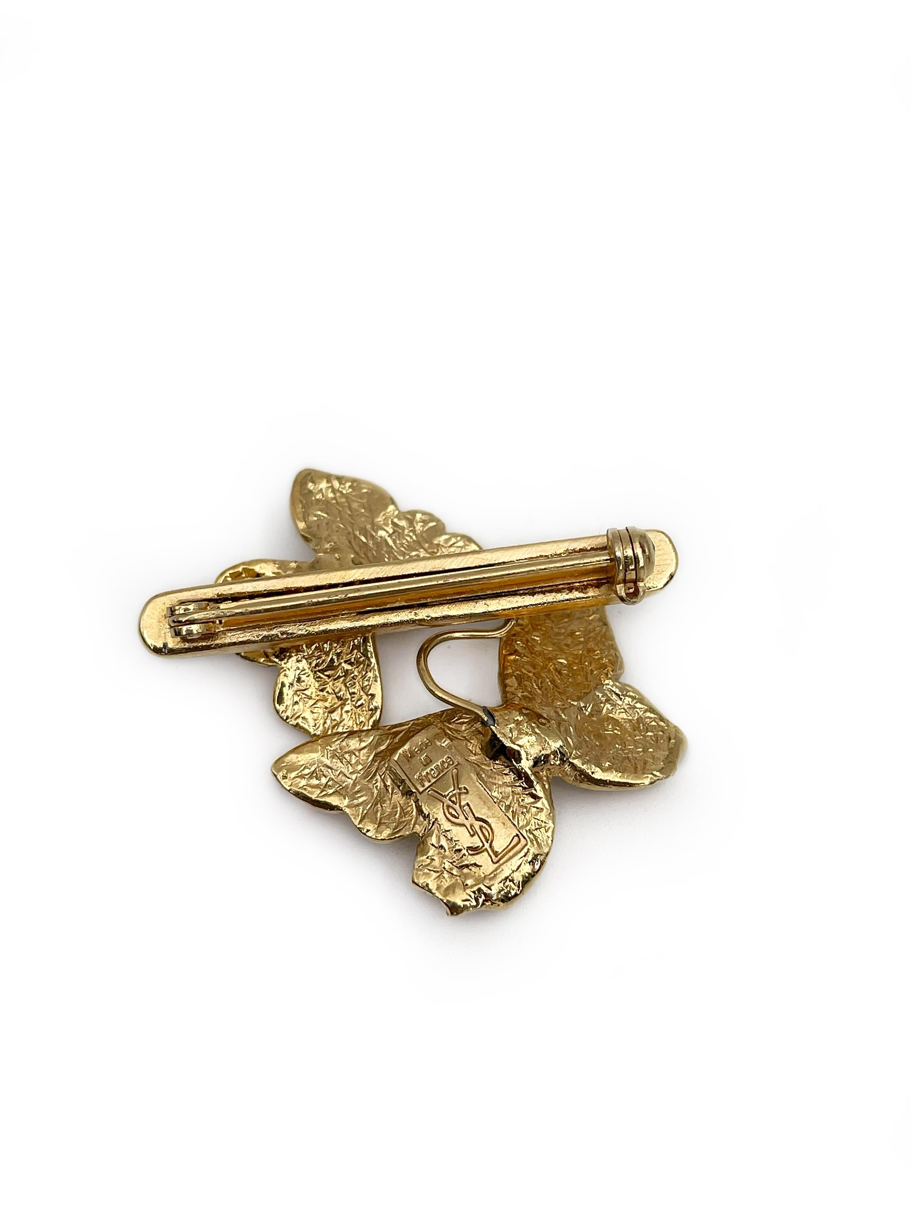 1990s Vintage Yves Saint Laurent Gold Tone Two Butterfly Bar Brooch In Good Condition In Vilnius, LT