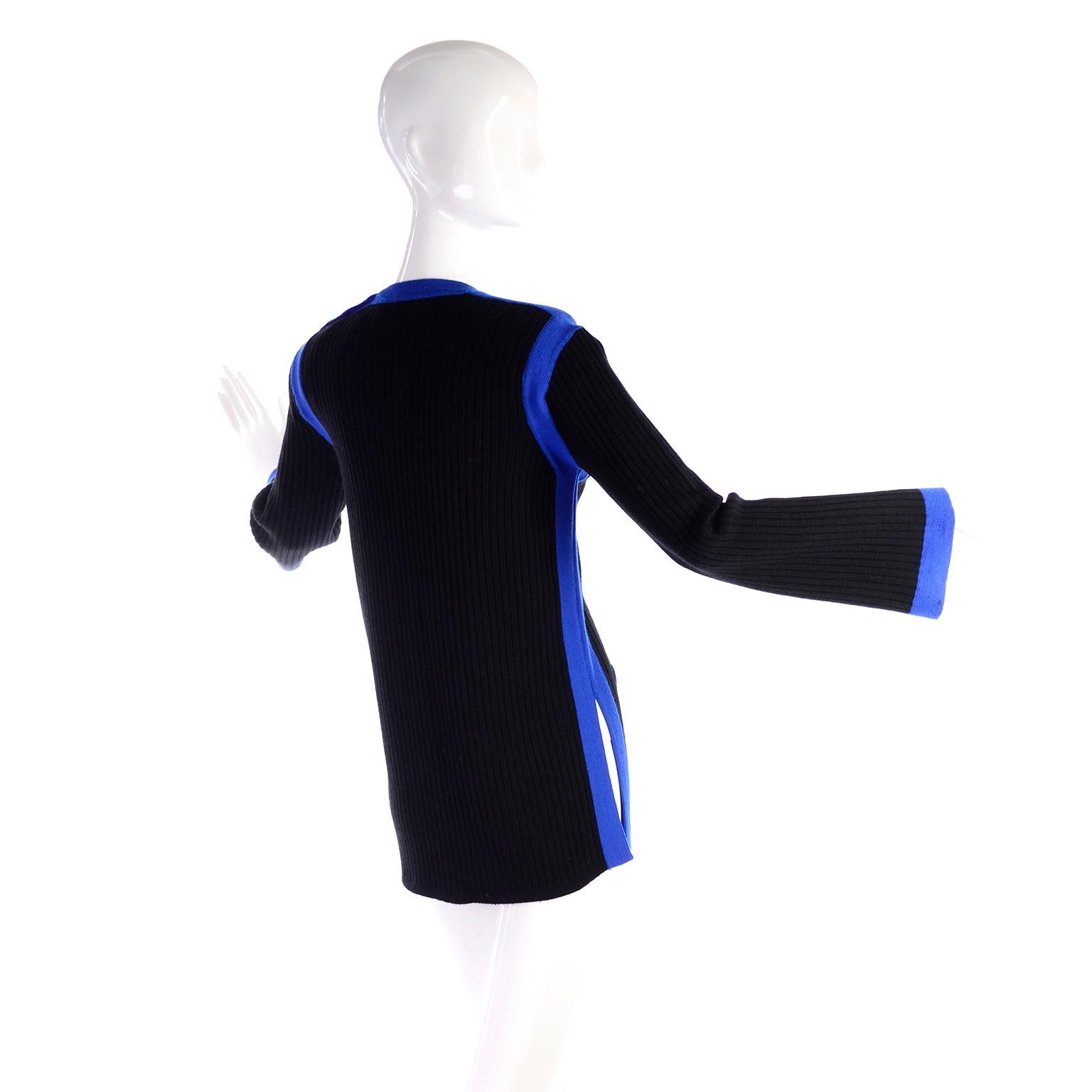 Yves Saint Laurent Pullover-Oberteil aus schwarzer Wolle mit blauem Besatz 3