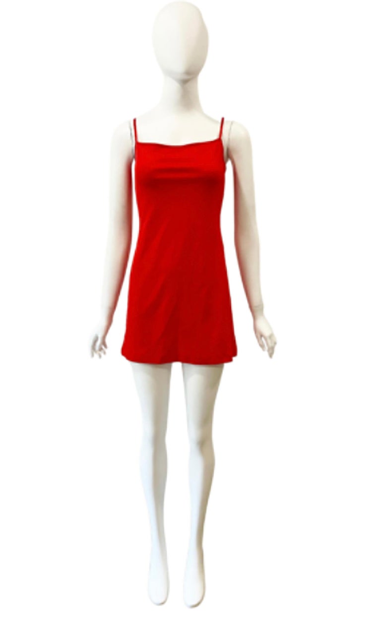 1990s Vivienne Tam red micro mini dress
Condition; Excellent
Size XS / S