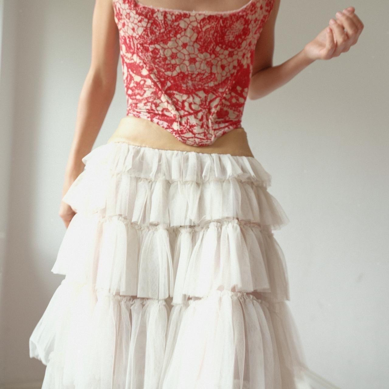 1990s Vivienne Westwood Red Label Ivory and Red Corset In Good Condition In Berlin, DE