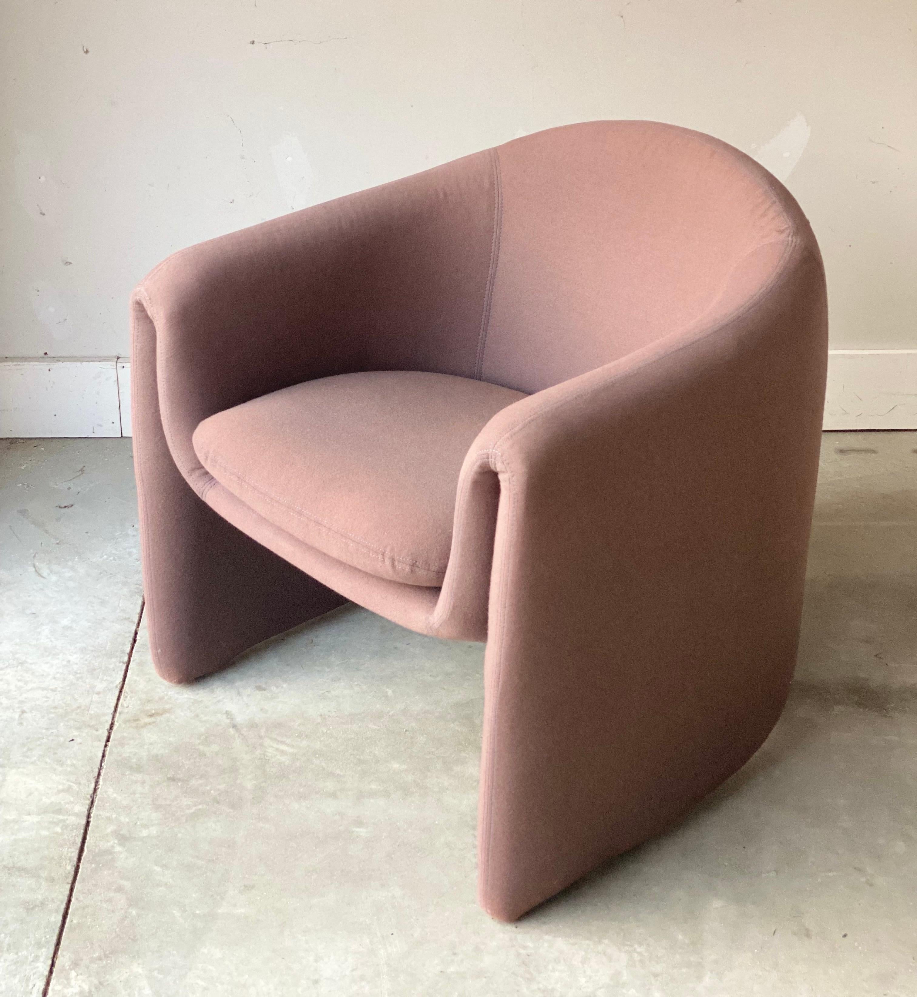 1990s Vladimir Kagan for Preview Biomorphic Freeform Armchair In Good Condition In Farmington Hills, MI