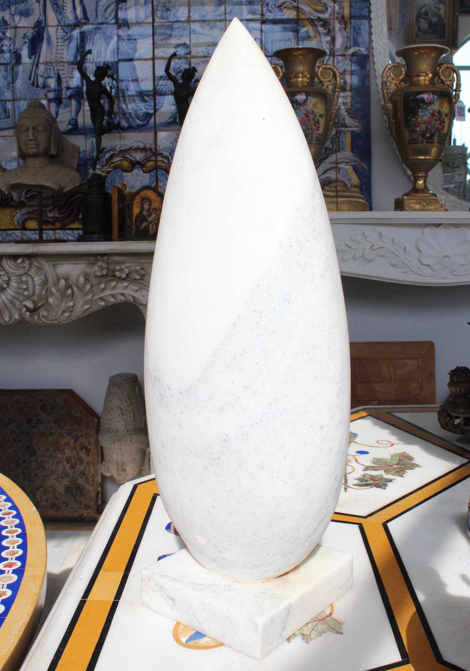 1990s White Marble Hand-Carved Modernist Sculpture For Sale 1