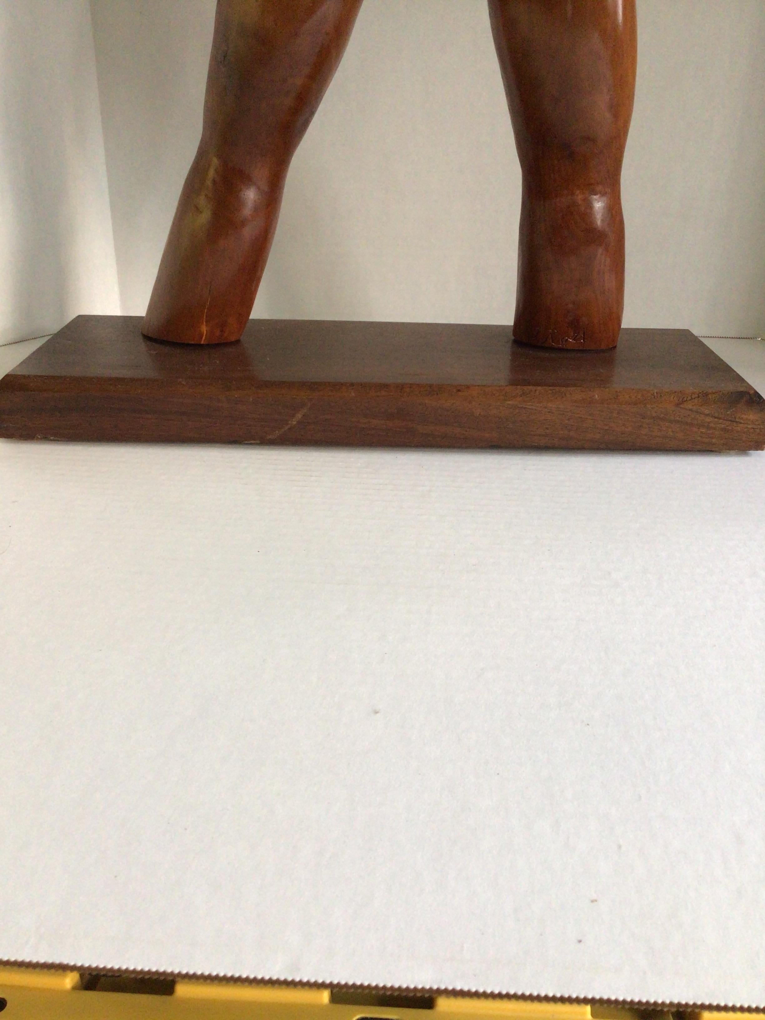 Scultura in legno degli anni '90 di un corpo biomorfo su base di legno in vendita 4