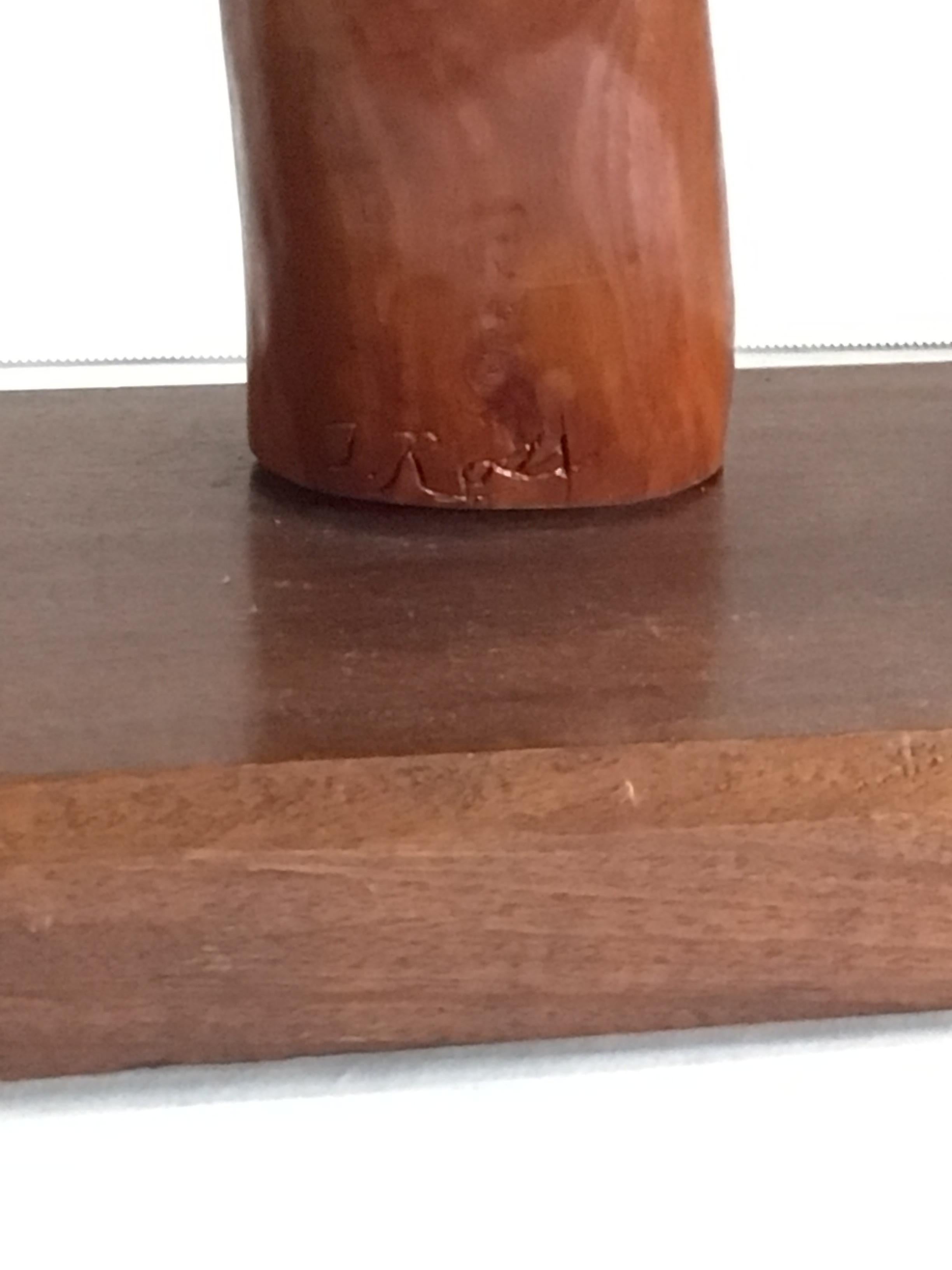 Scultura in legno degli anni '90 di un corpo biomorfo su base di legno in vendita 5