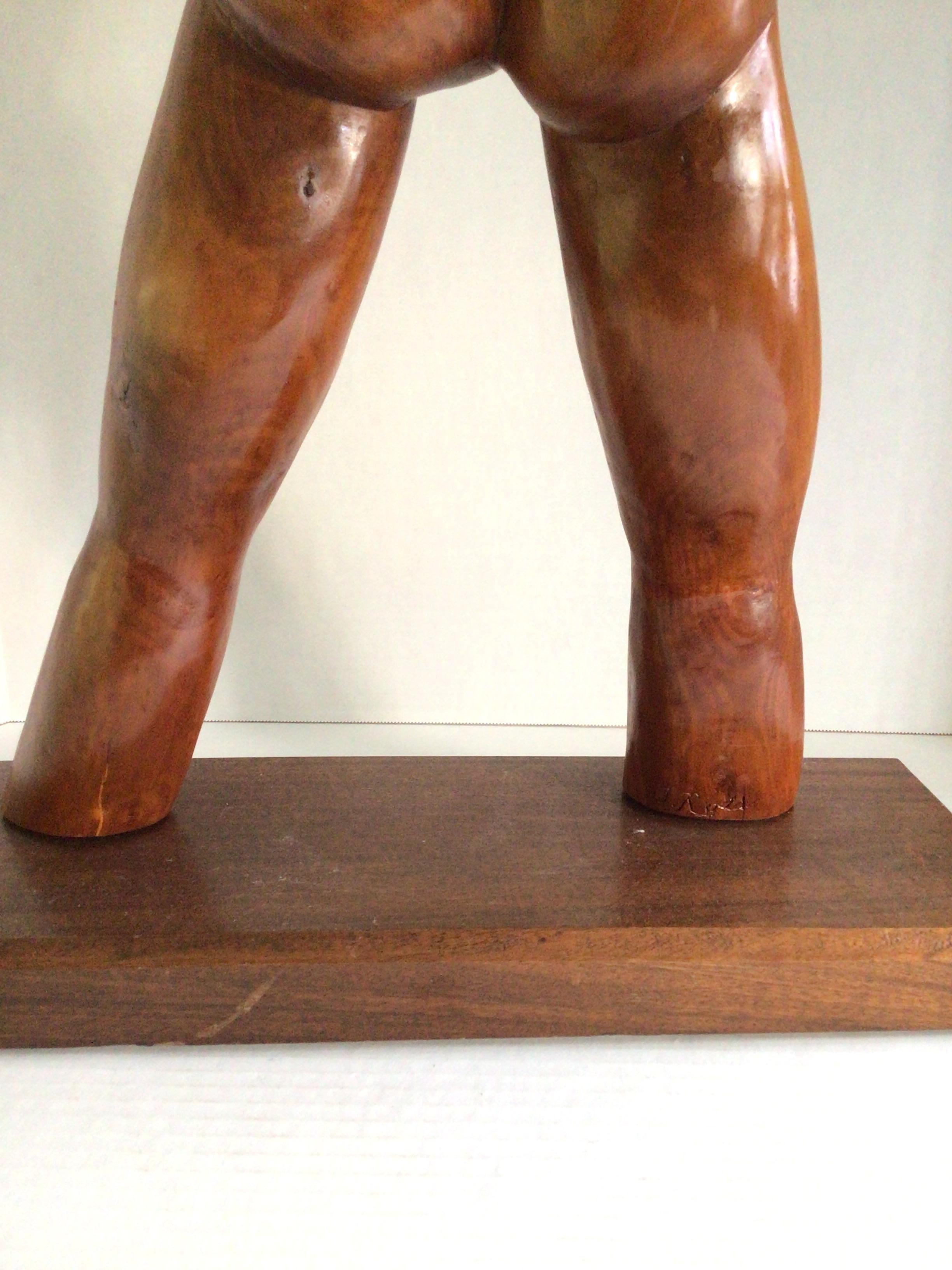 Scultura in legno degli anni '90 di un corpo biomorfo su base di legno in vendita 3