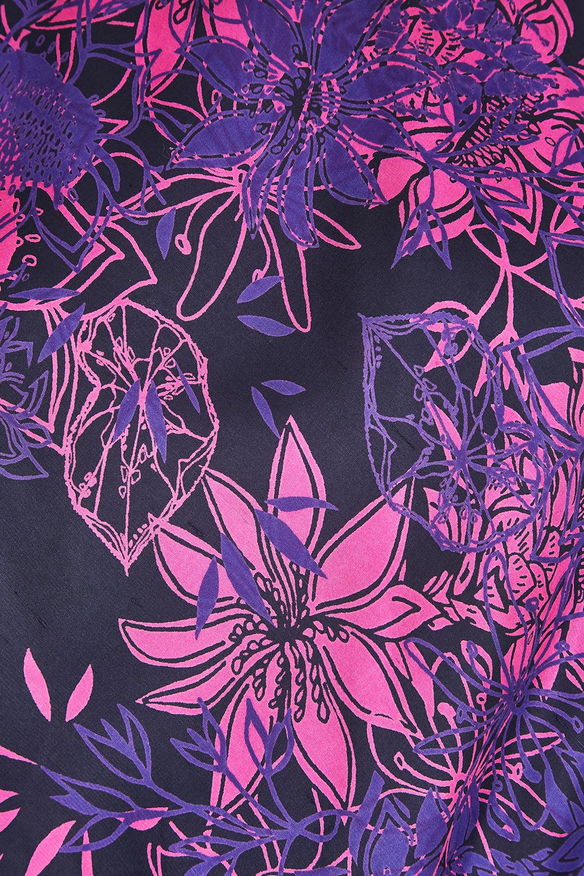De las mujeres Vestido floral de seda Escada de los años 90 con cinturón de grosgrain en venta