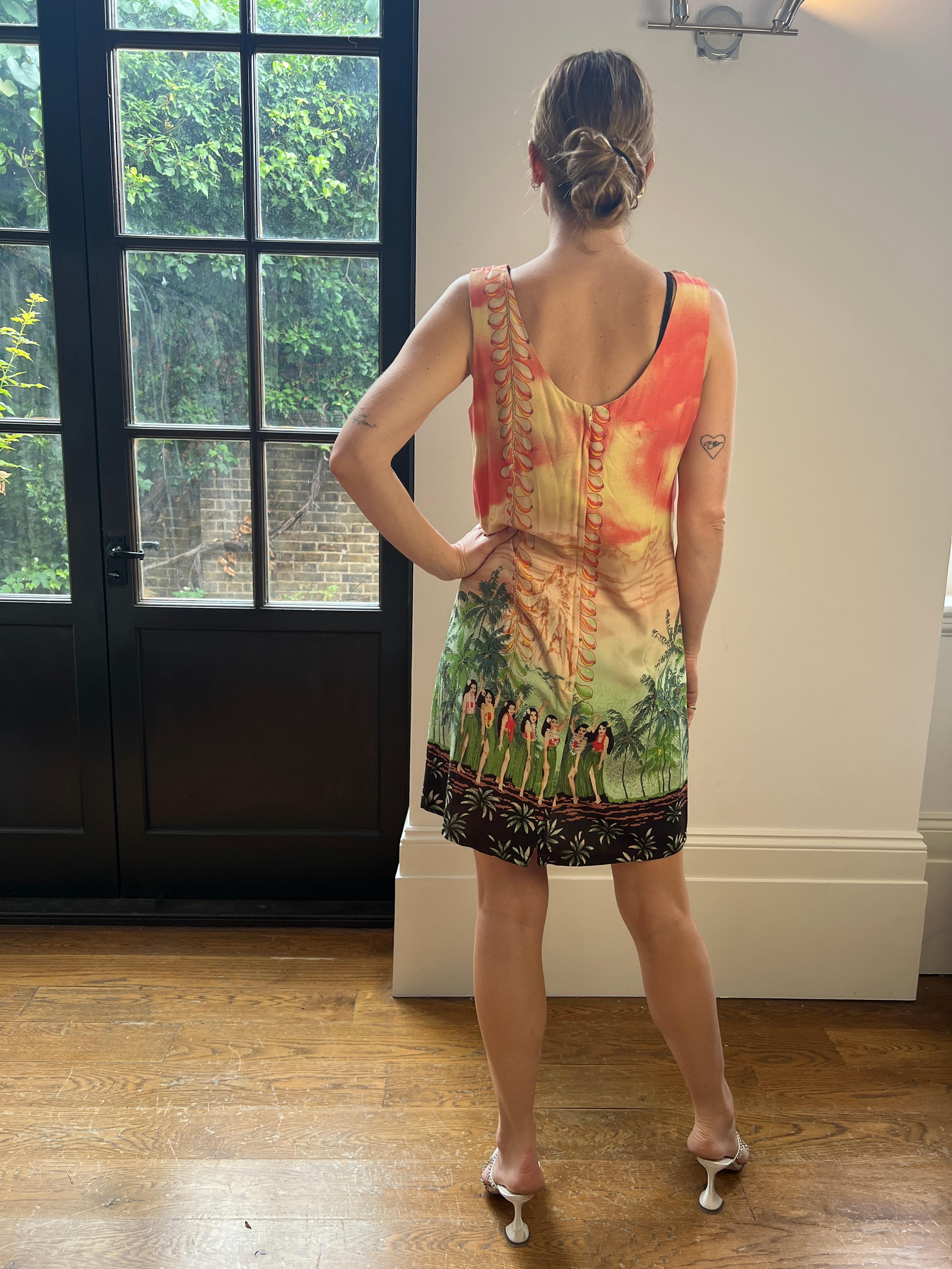 1990s Y2K Hawaiian Novelty Print Shift Dress For Sale 1