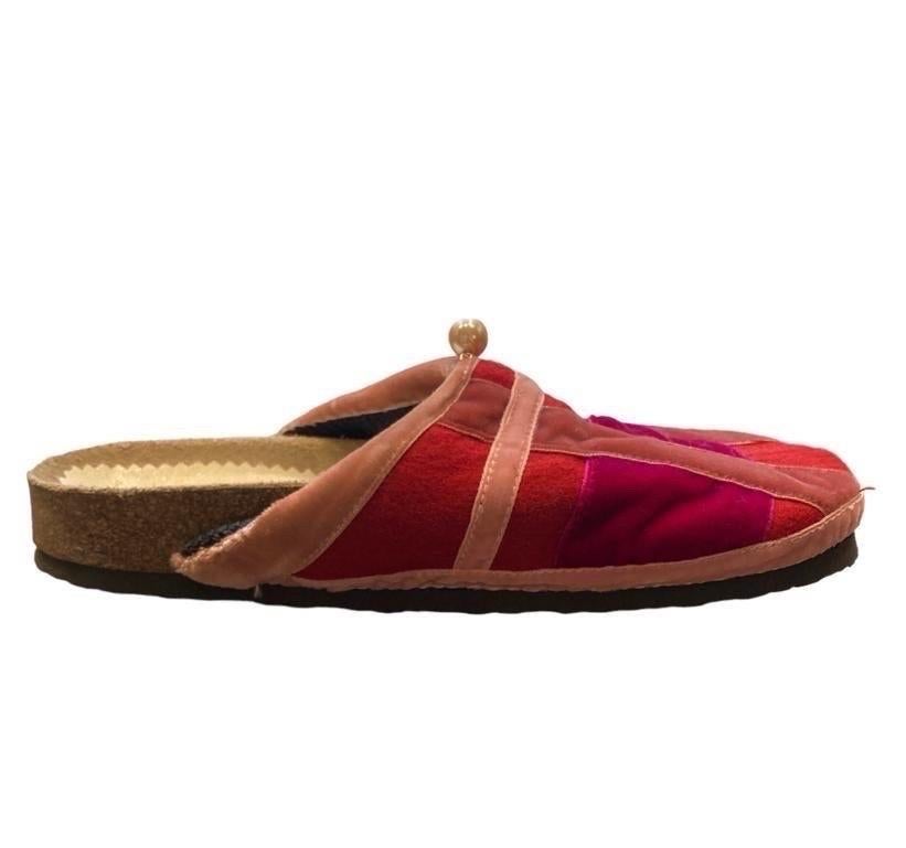 1990S YOYAGE Red & Pink Velvet Slip On  Shoes For Sale 1