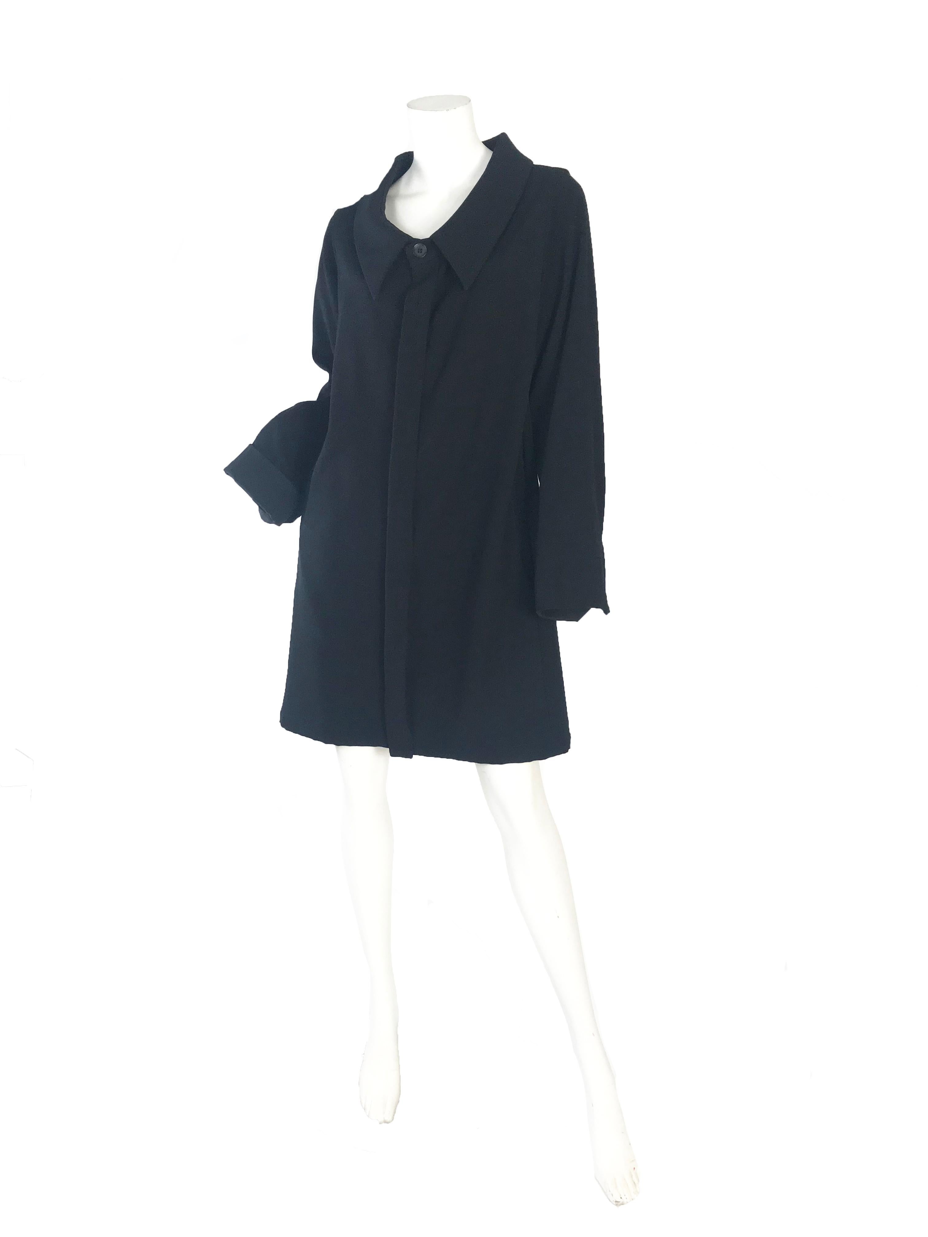 1990s Y's Yohji Yamamoto black wide collar dress

Condition: Excellent. 
100% wool
Made in Japan
labeled Size 3 ( Mannequin is US size 6 ) 