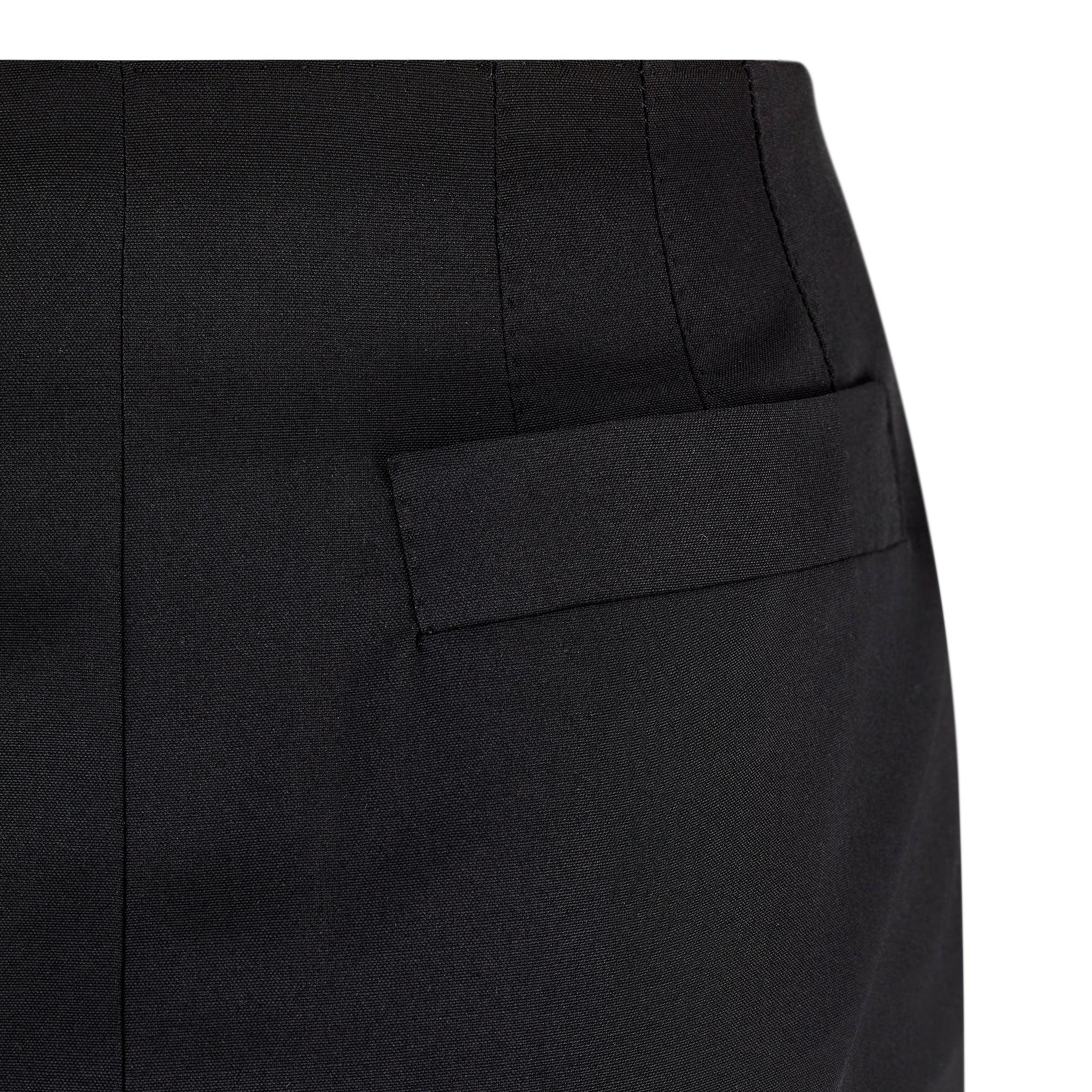 1990s Yves Saint Laurent Black Single Breasted Wool Skirt Suit For Sale 3